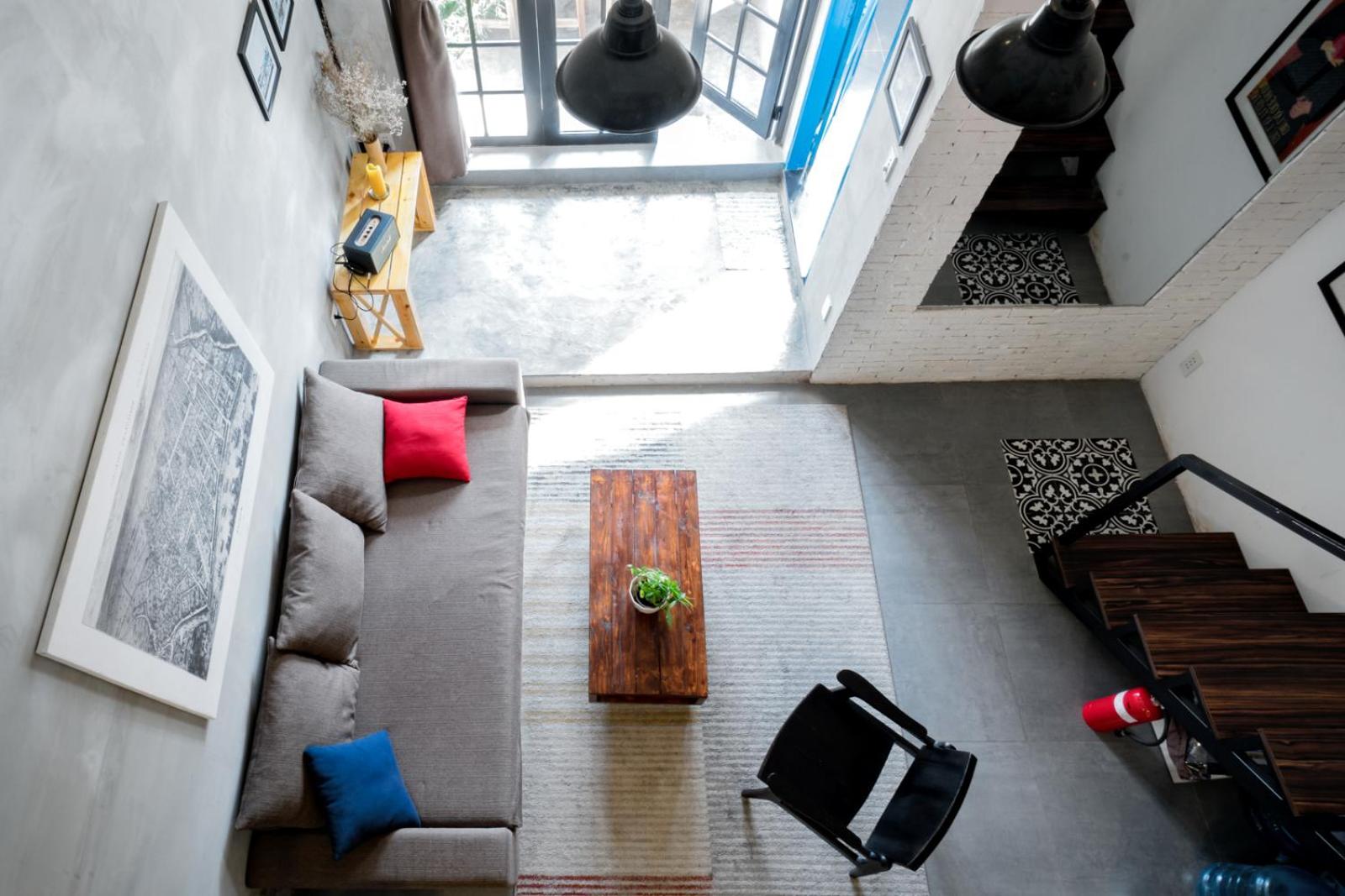 CIRCADIAN Industrial Loft In Heritage Building