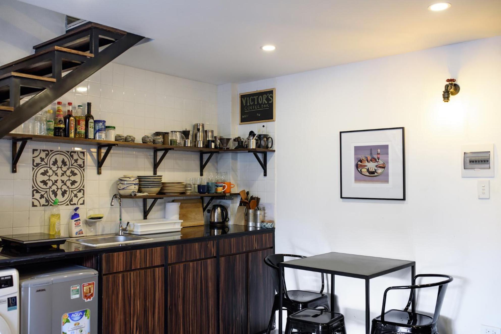 CIRCADIAN Industrial Loft In Heritage Building