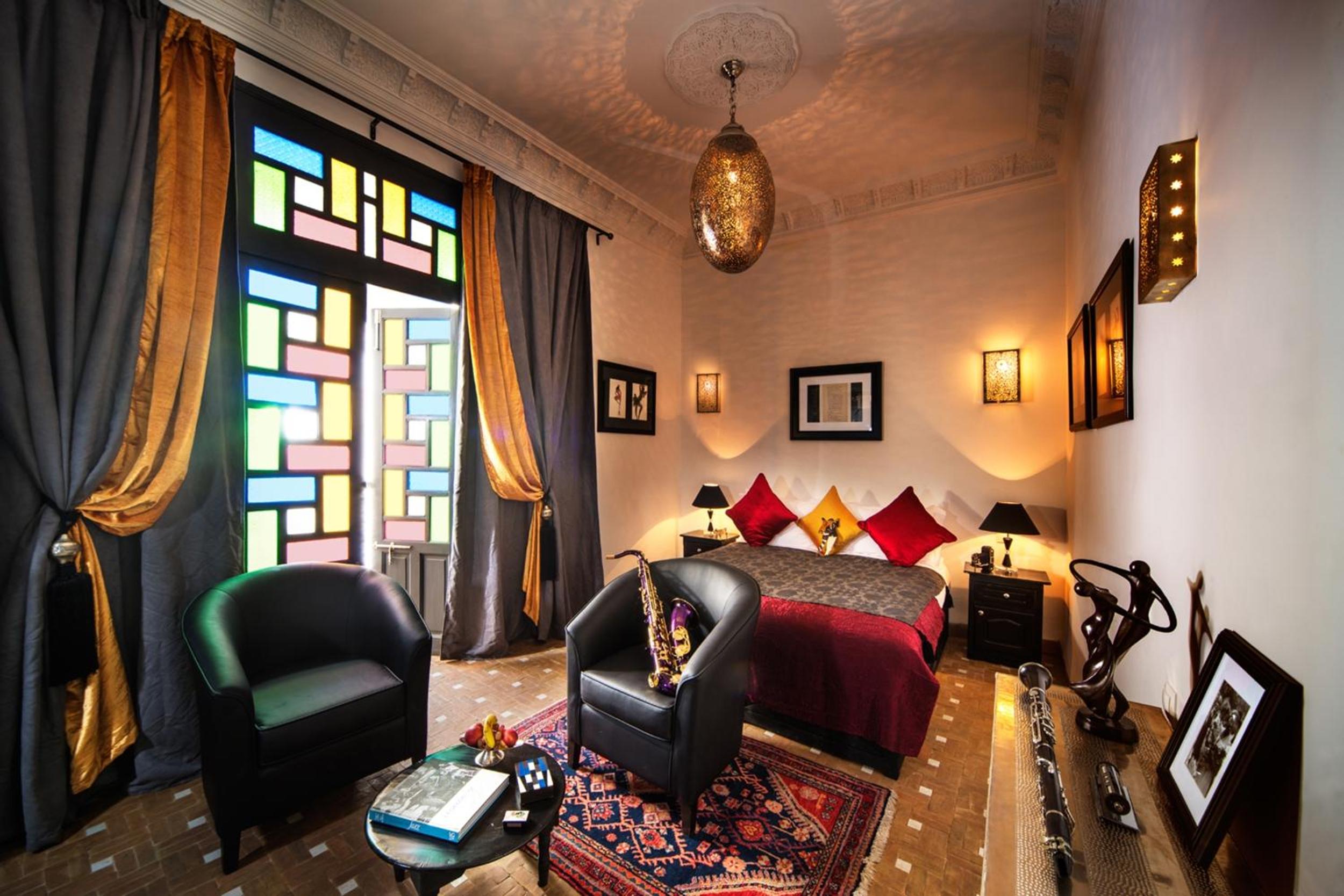 hotel room