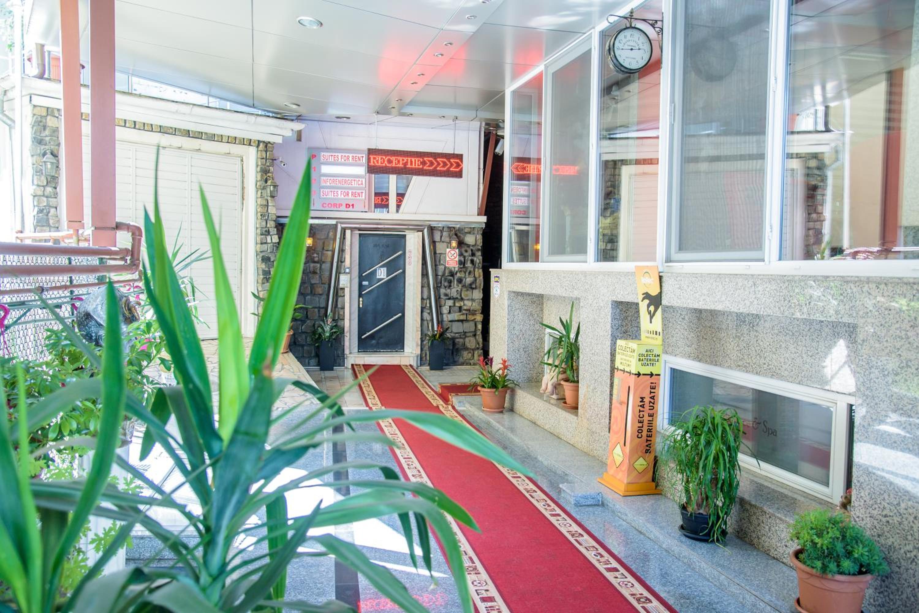 LEGENDS Chambers by Grand Pier Boutique