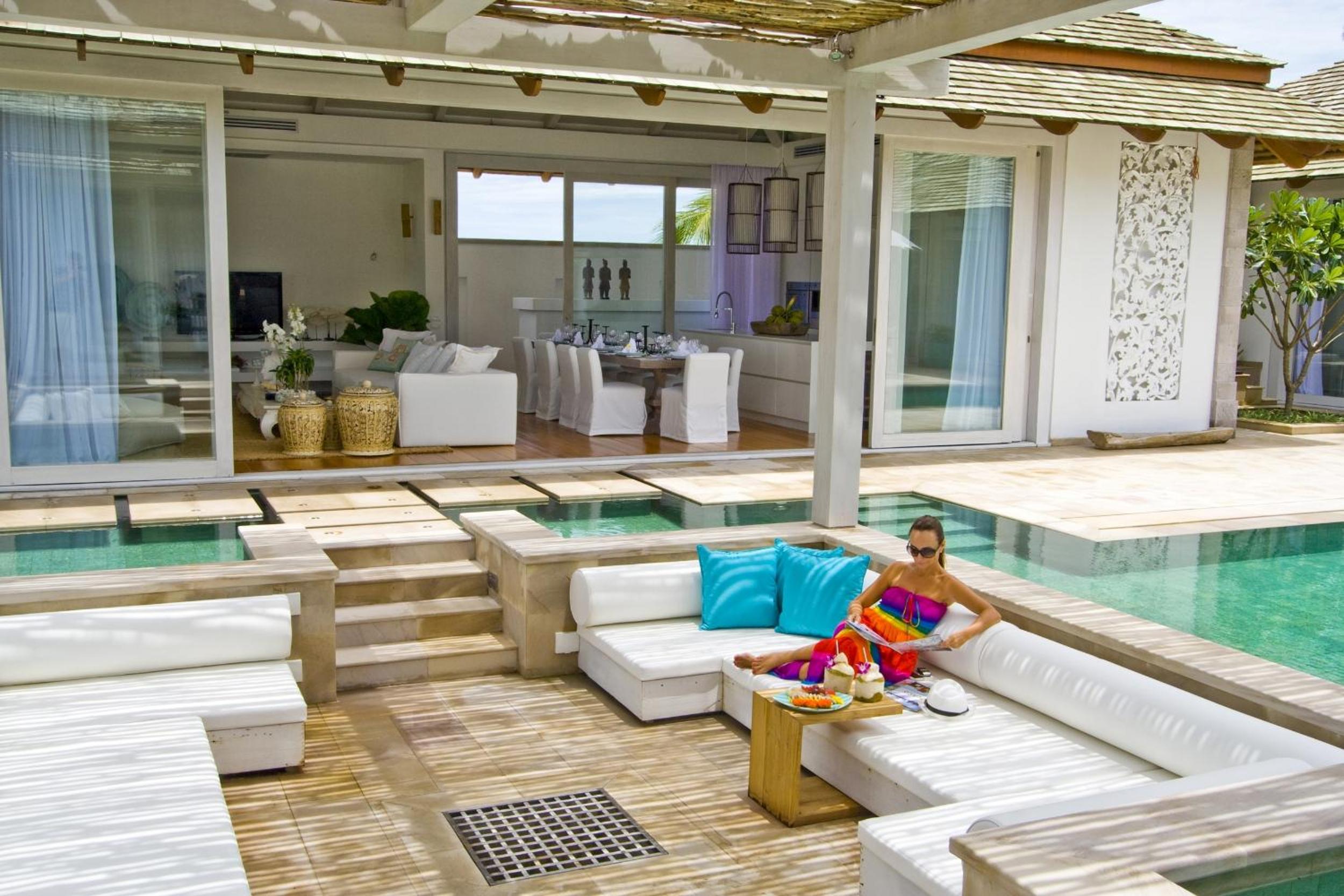Mia Beach, beach villa and events