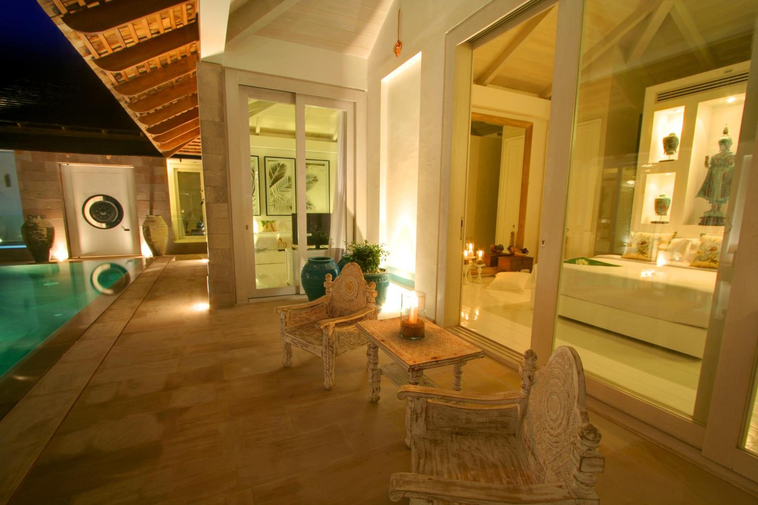 Mia Beach, beach villa and events