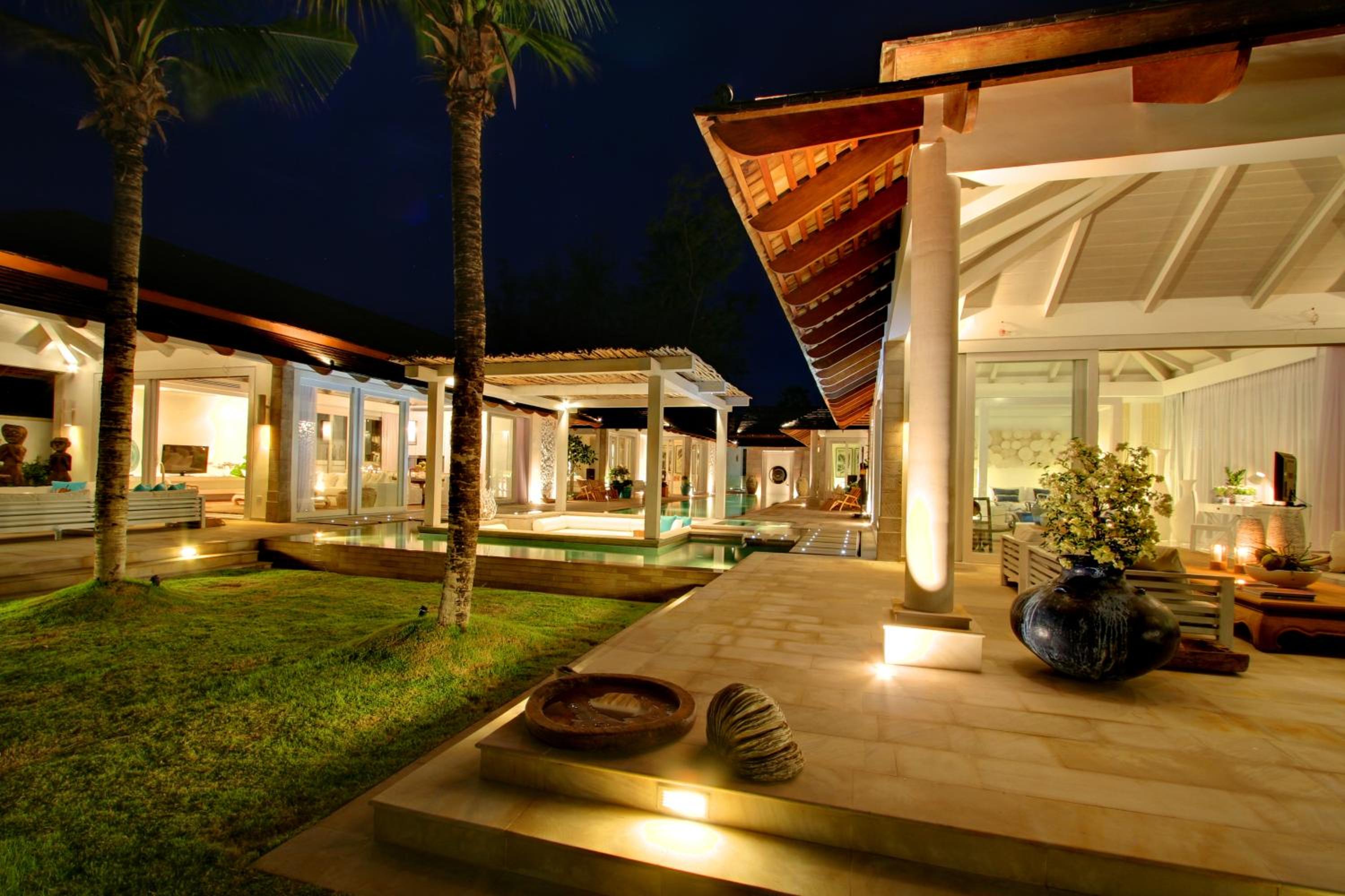 Mia Beach, beach villa and events