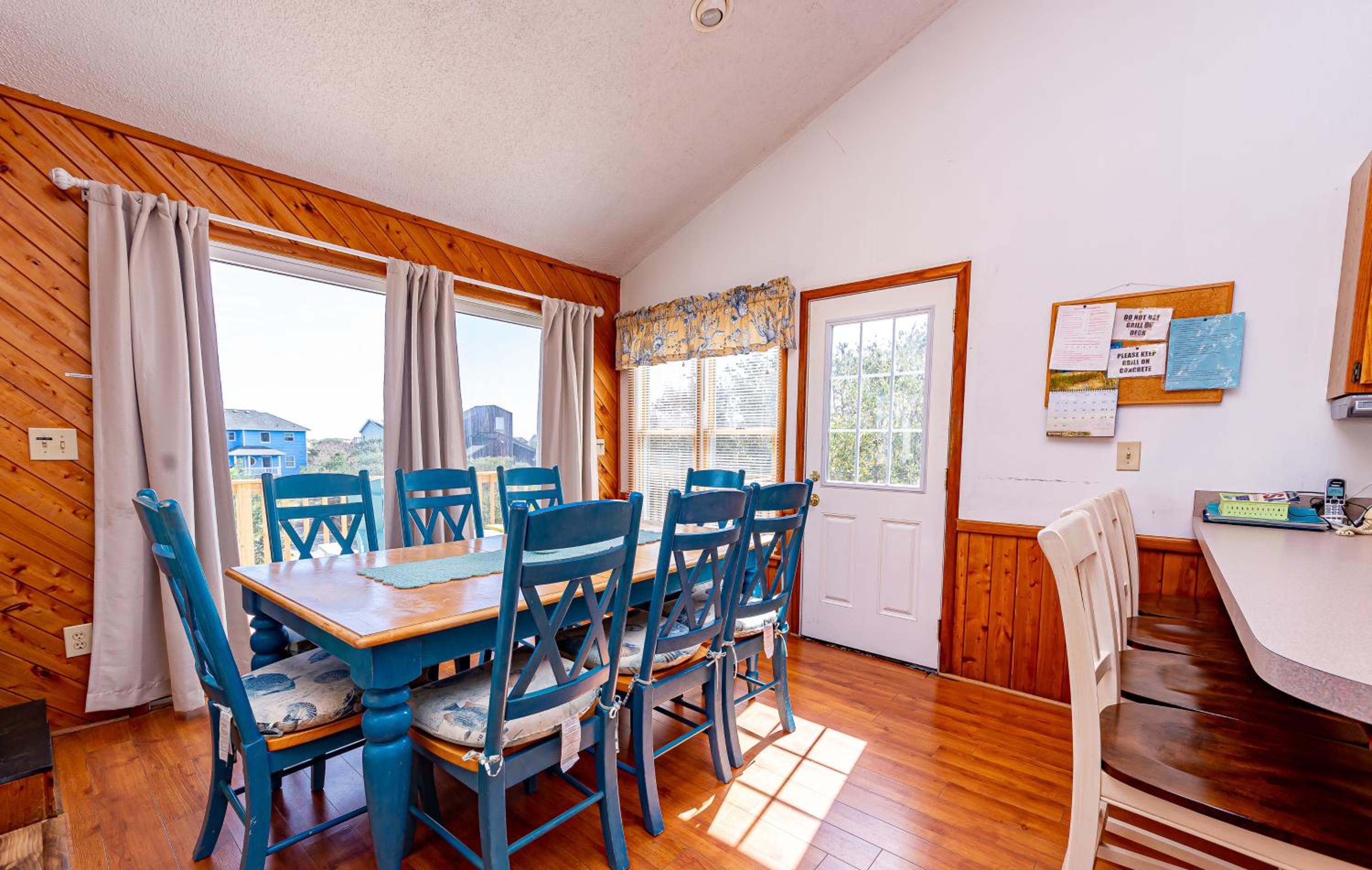 Misty Blue - Corolla, Ocean Sands, 200 Yards to Beach, Ocean View, Pets OK, Flex Stays Year Rnd