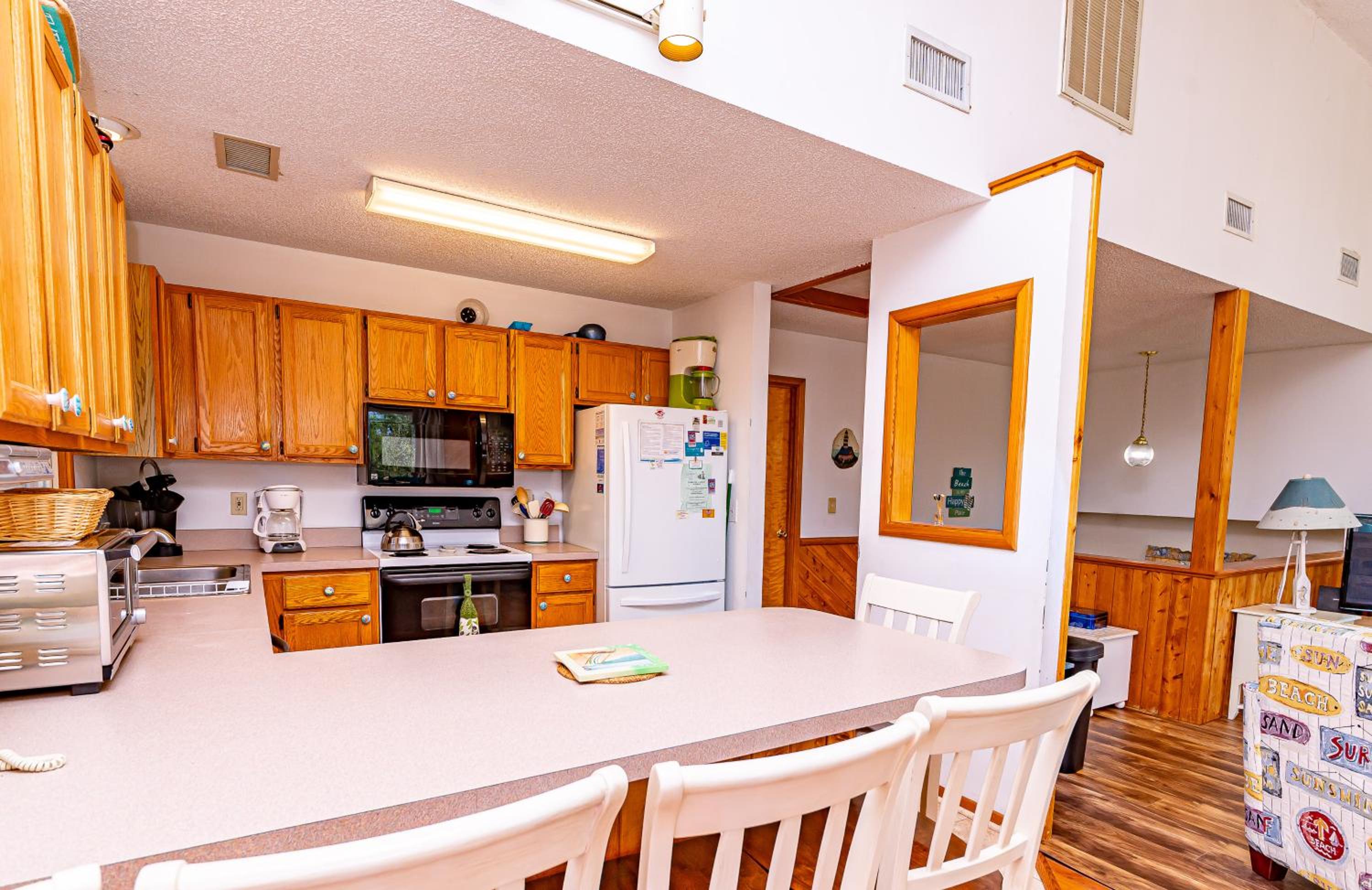 Misty Blue - Corolla, Ocean Sands, 200 Yards to Beach, Ocean View, Pets OK, Flex Stays Year Rnd
