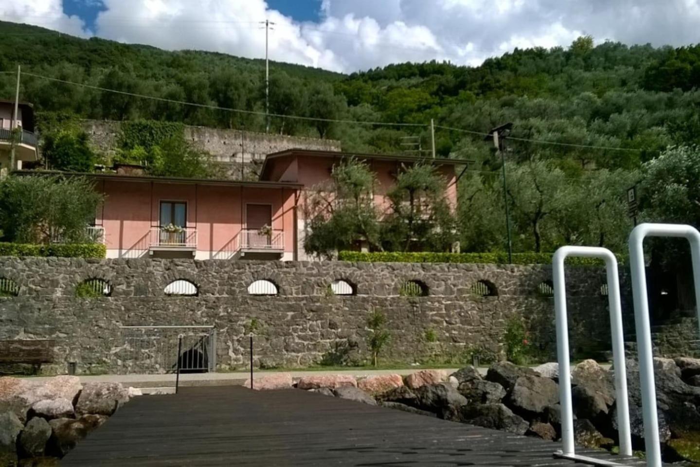 Photo 44