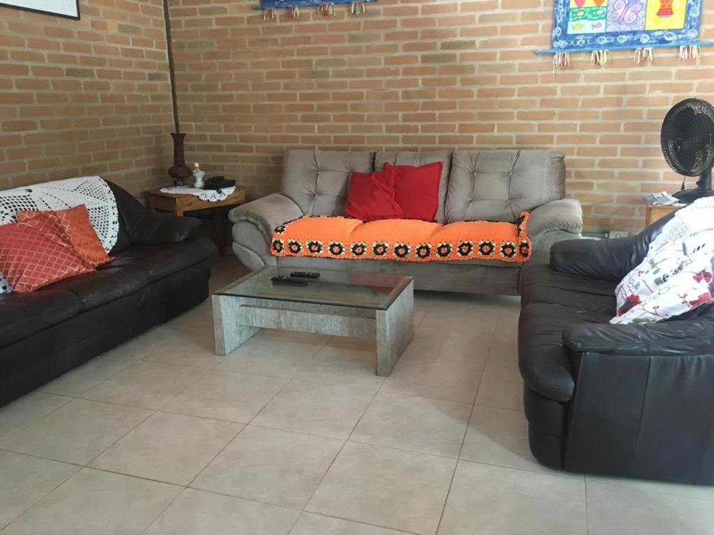 Linda casa Boicucanga