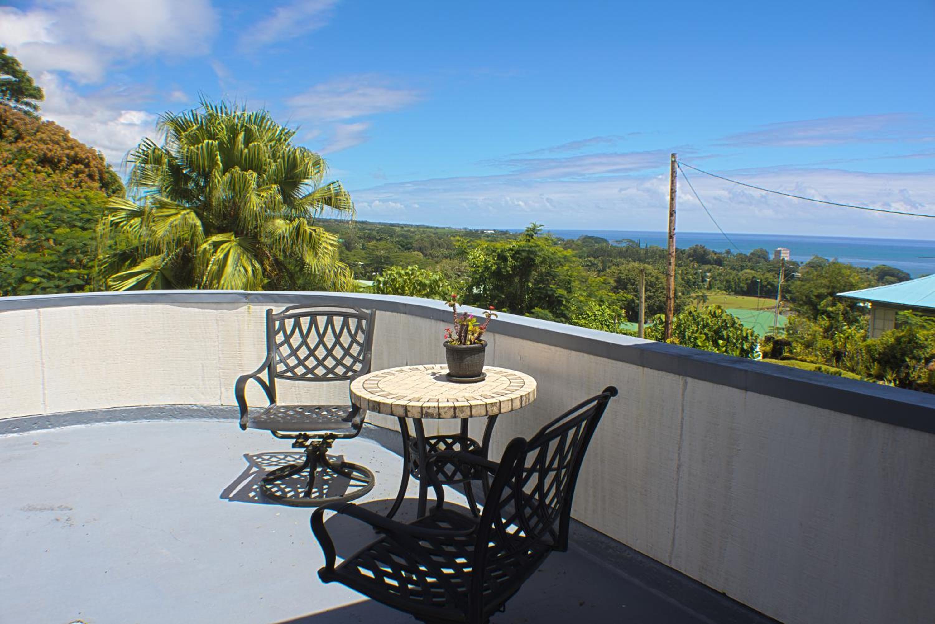 Big Island Vacations - Hilltop Legacy Vacation Rental - Property Image 2
