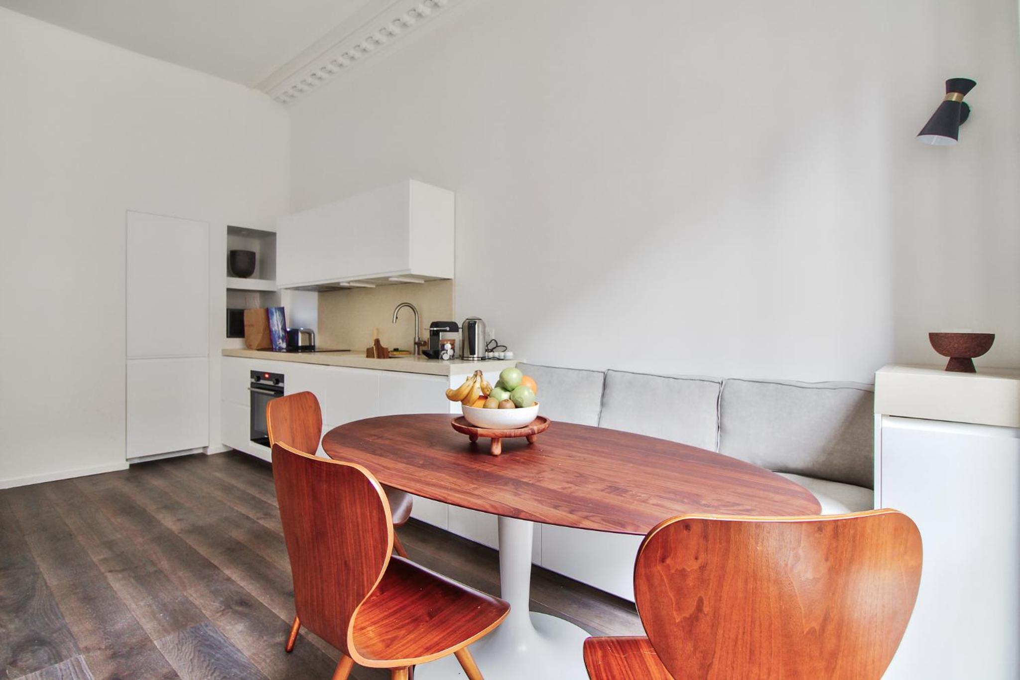 Modern Apt 3BDR/3BATH - Louvre Museum/Tuileries