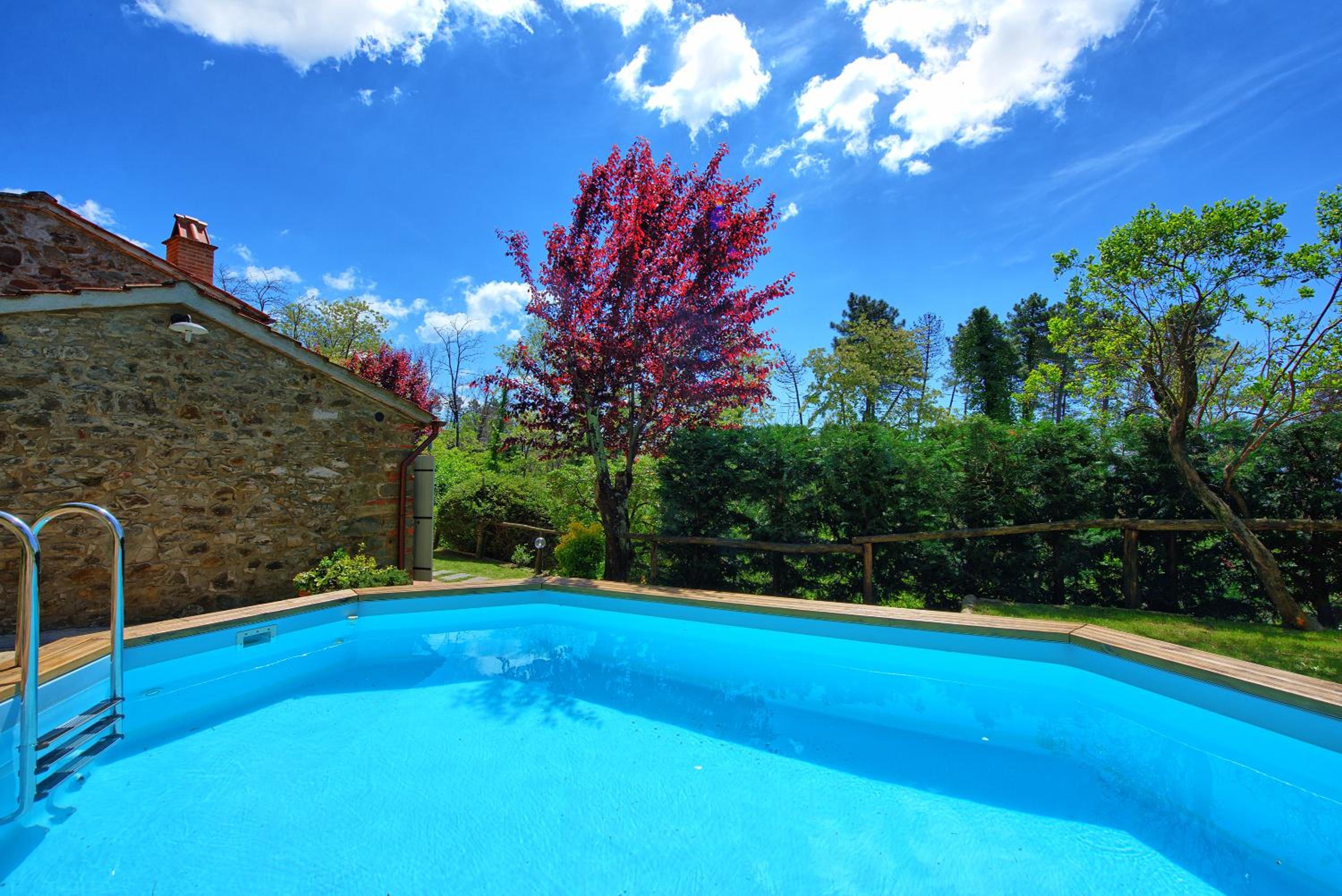 Casale di Cozzile by PosarelliVillas view 2