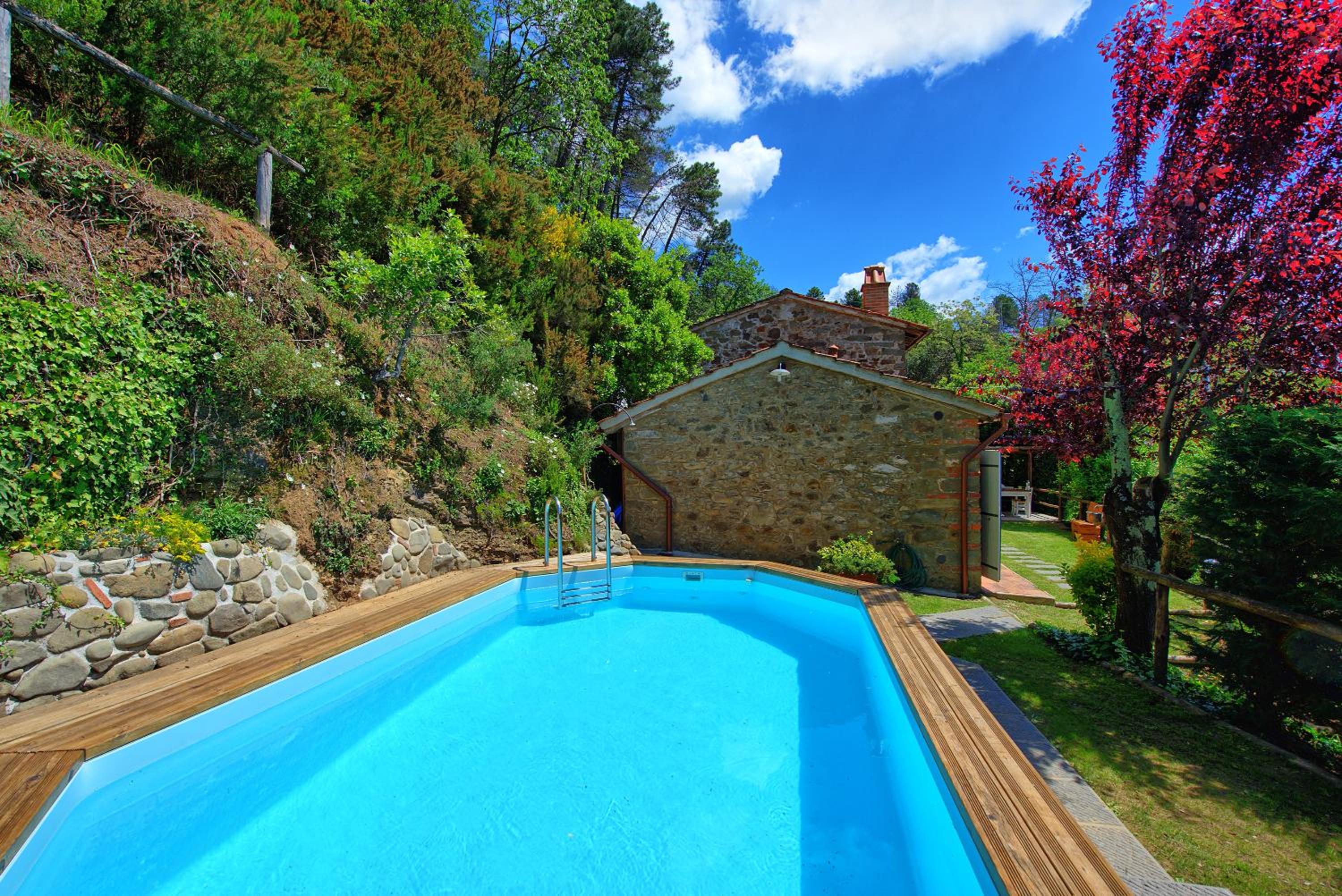 Casale di Cozzile by PosarelliVillas view 3