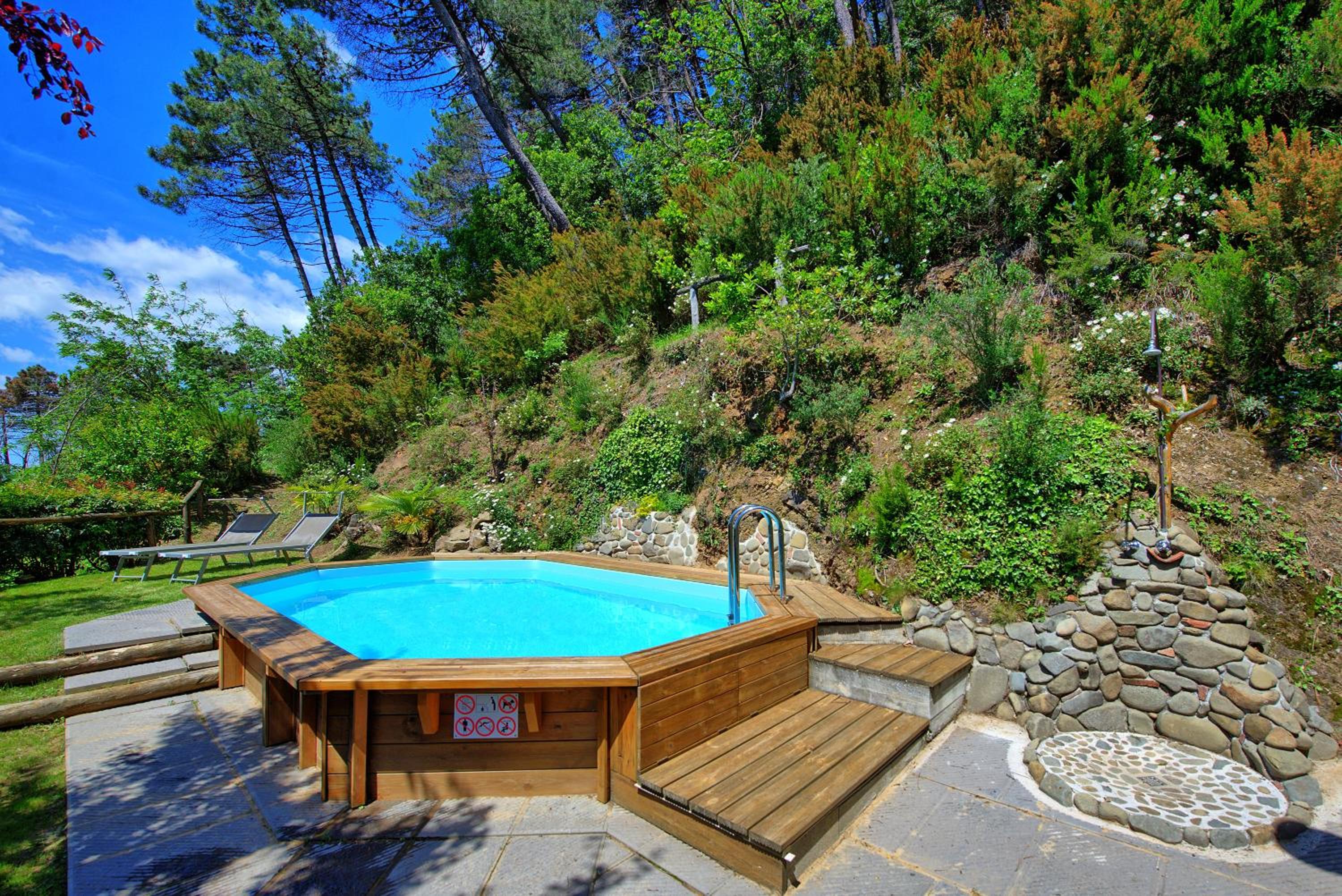 Casale di Cozzile by PosarelliVillas view 4