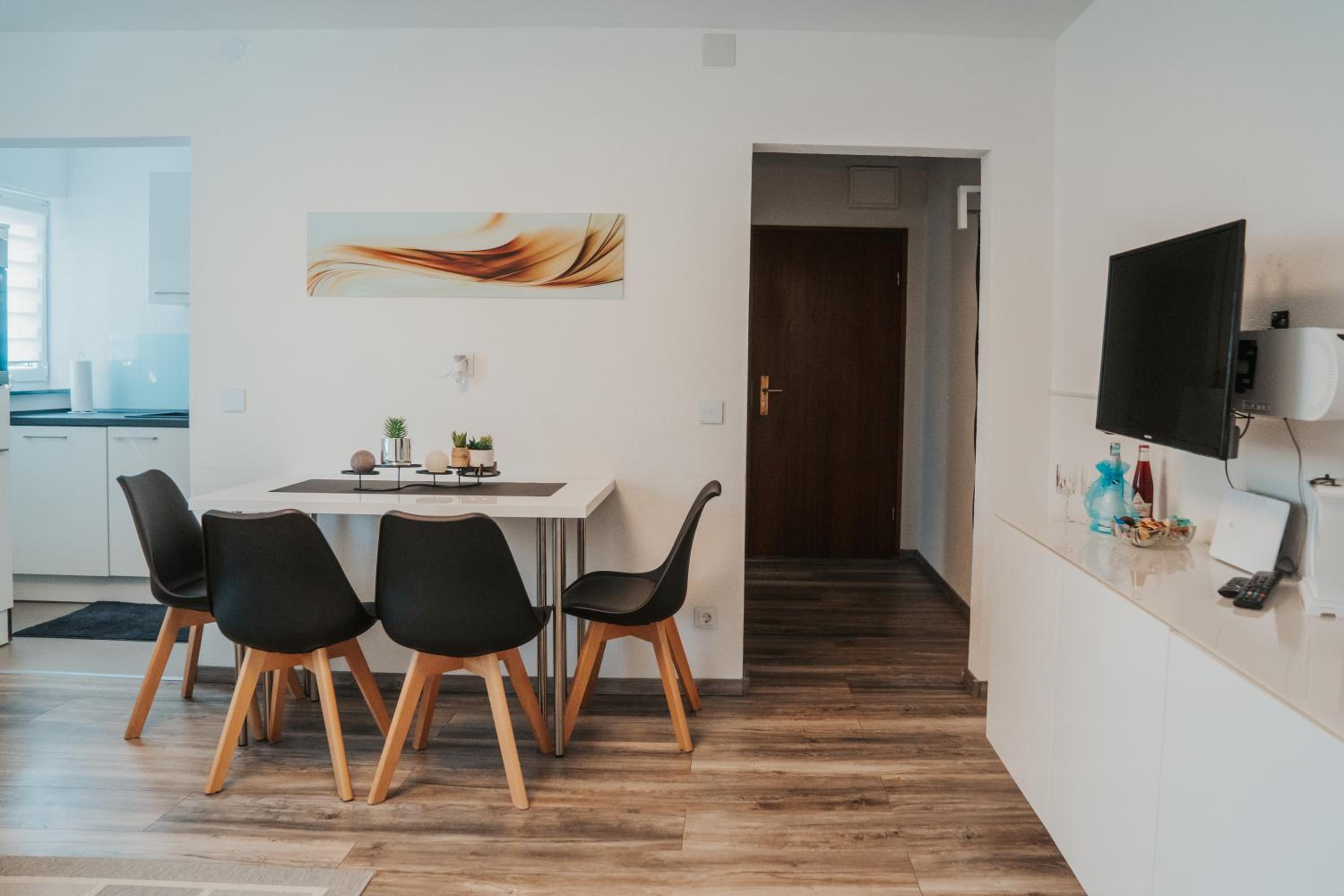 Wohnoffice mit Übernachtungsmöglichkeit Kiba Studio Manzell 27 Gemütlich & Zentrumsnah
