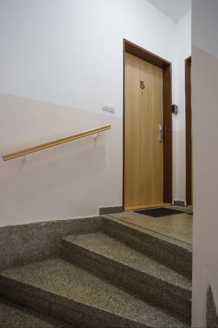 Diana Apartments Karlovy Vary - Image 2
