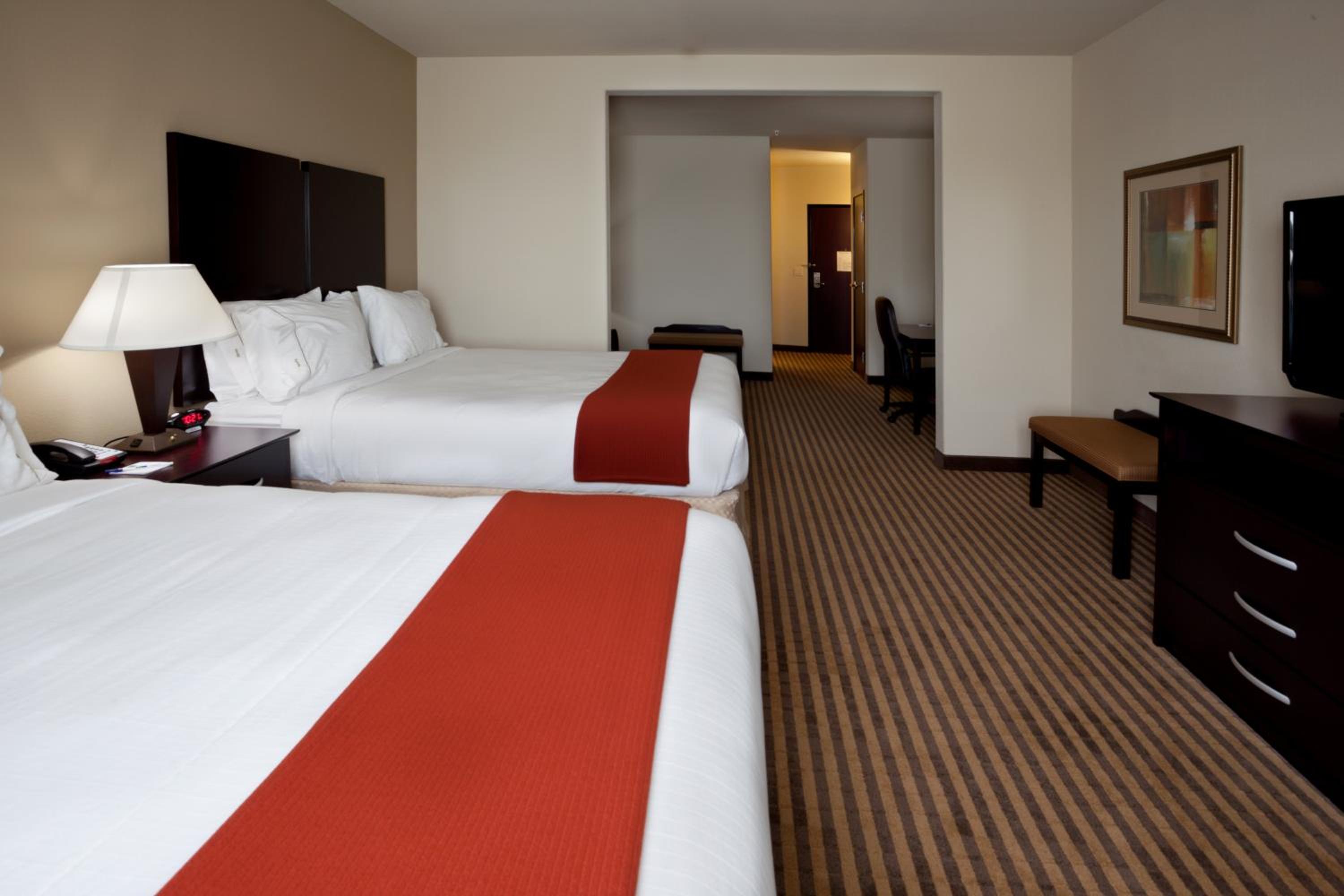 Marble Falls Vacations - Holiday Inn Express Marble Falls, an IHG Hotel - Property Image 4