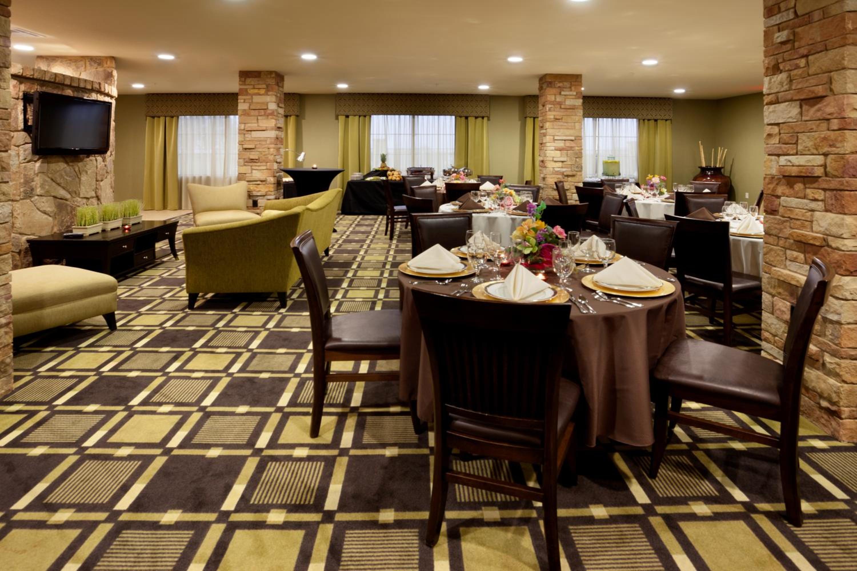 Marble Falls Vacations - Holiday Inn Express Marble Falls, an IHG Hotel - Property Image 24