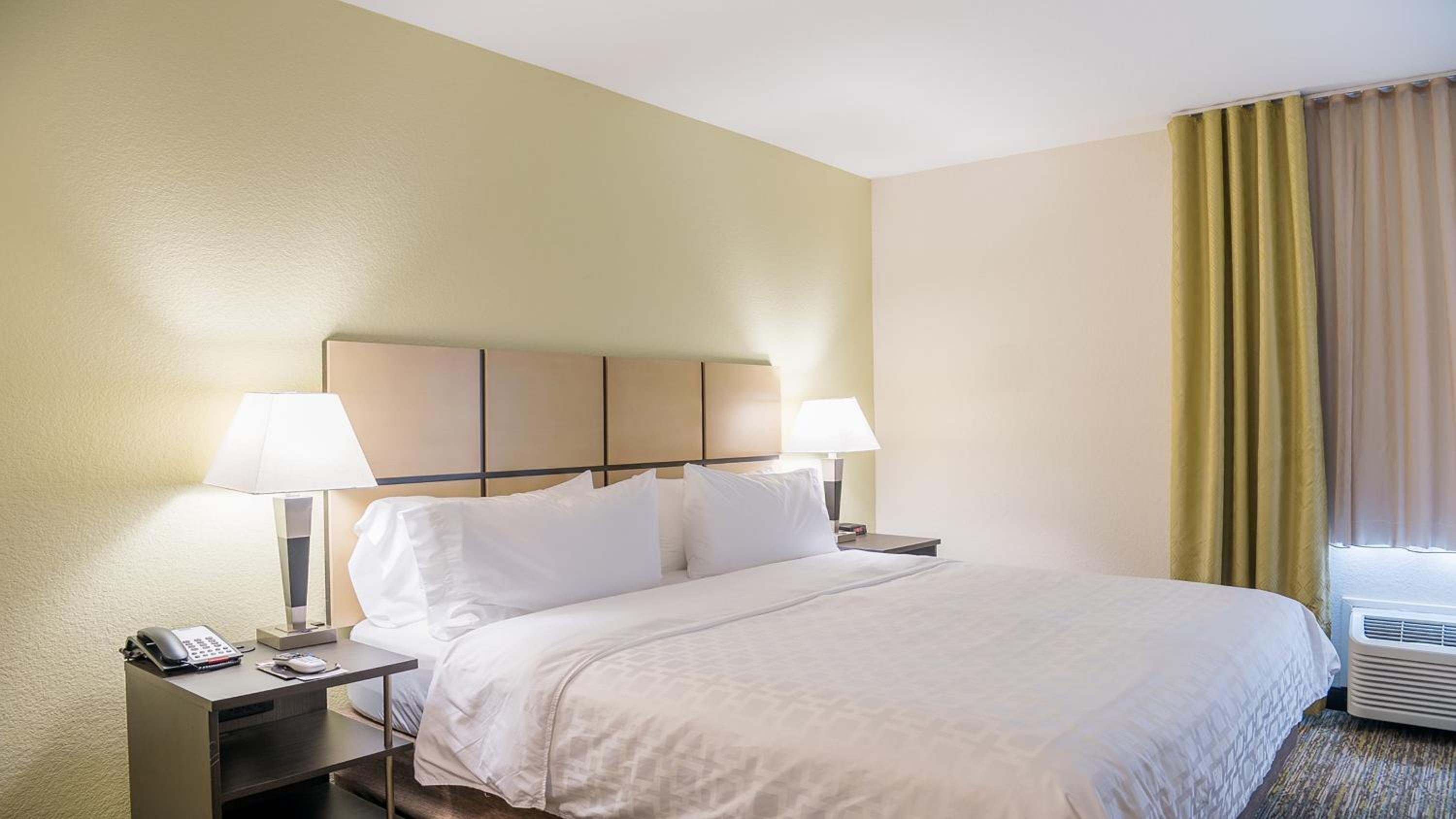 Bay City Vacations - Candlewood Suites Bay City, an IHG Hotel - Property Image 7