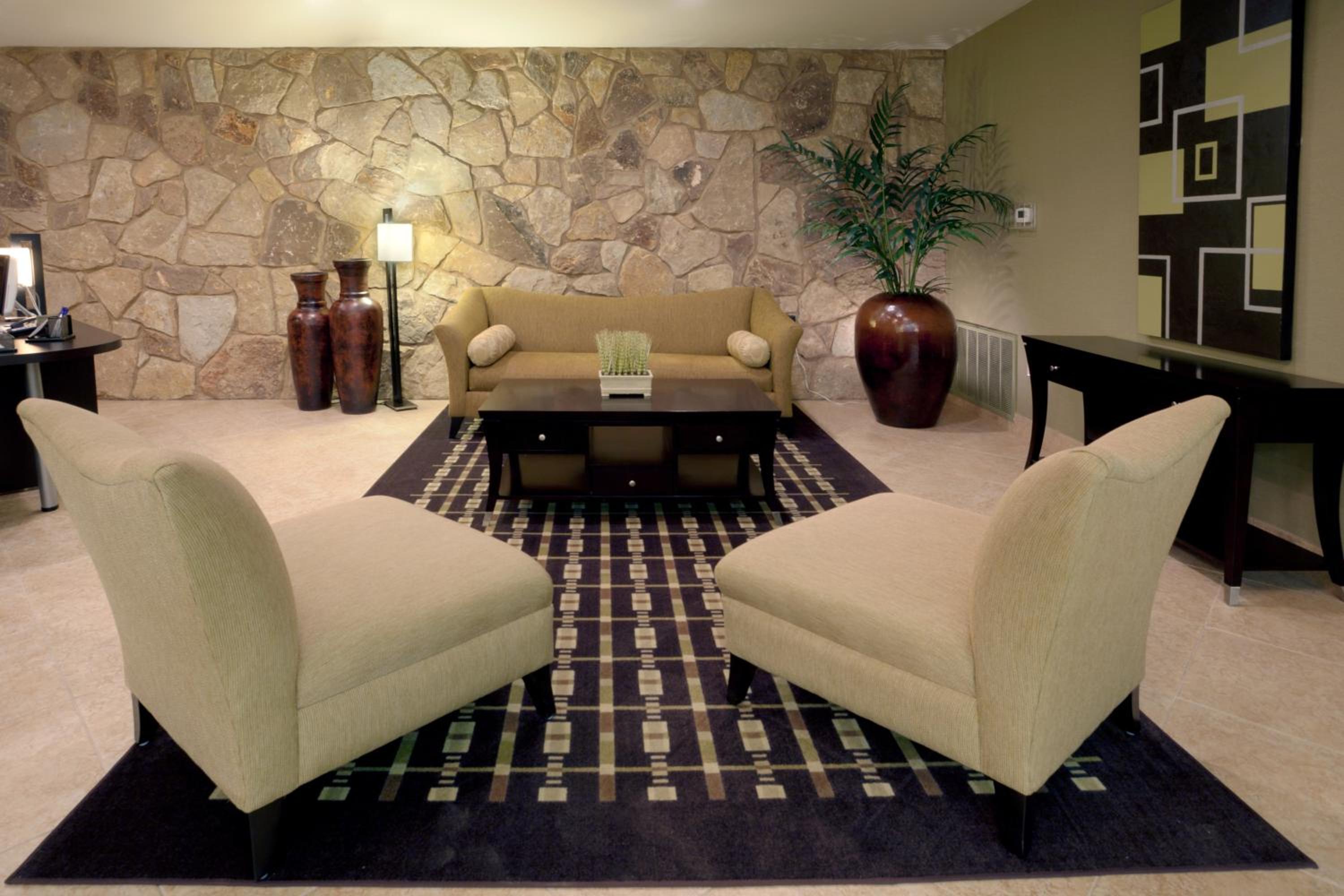 Marble Falls Vacations - Holiday Inn Express Marble Falls, an IHG Hotel - Property Image 18