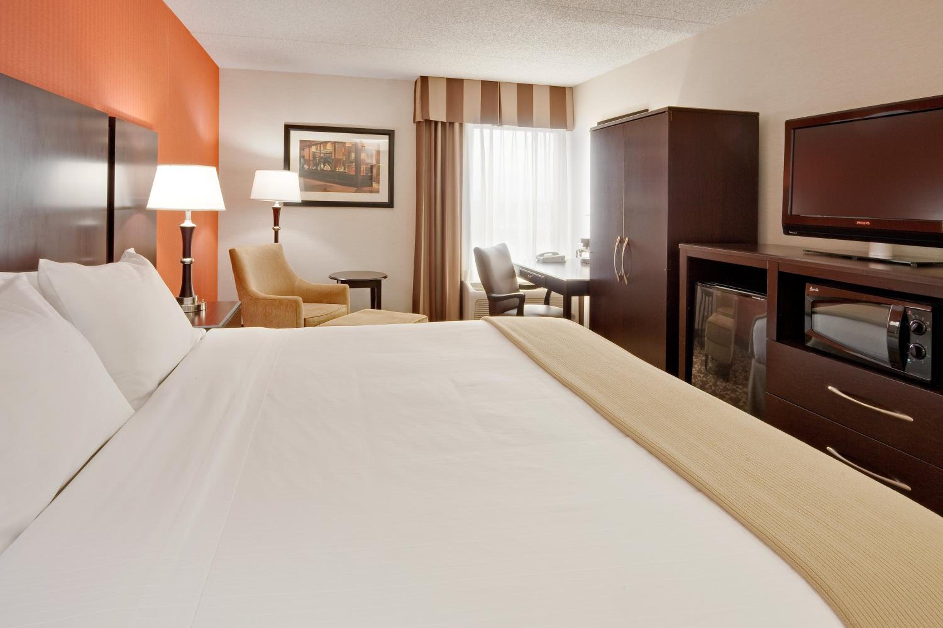 Wilkes-Barre Vacations - Holiday Inn Express Wilkes Barre East, an IHG Hotel - Property Image 7
