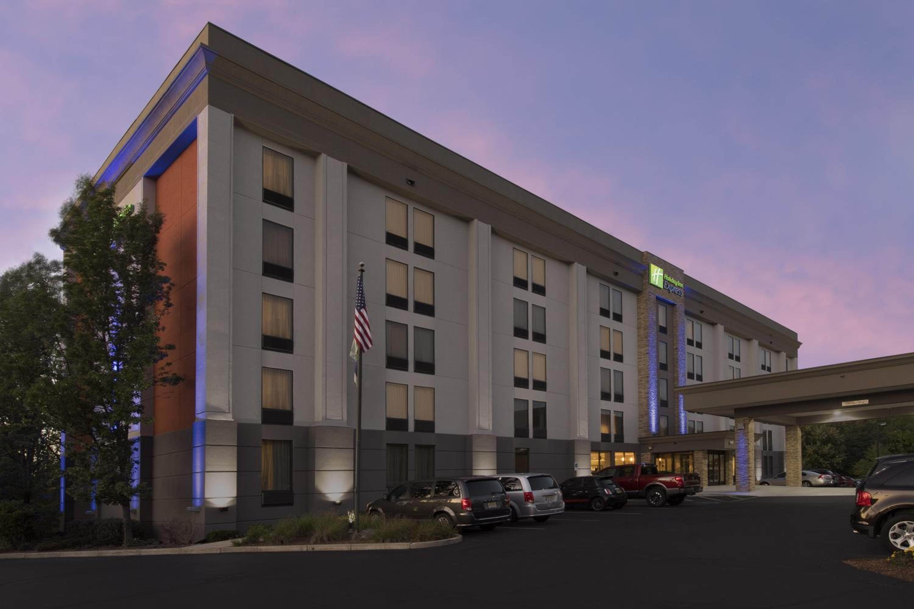 Boston Vacations - Holiday Inn Express Andover North - Lawrence, an IHG Hotel - Property Image 1