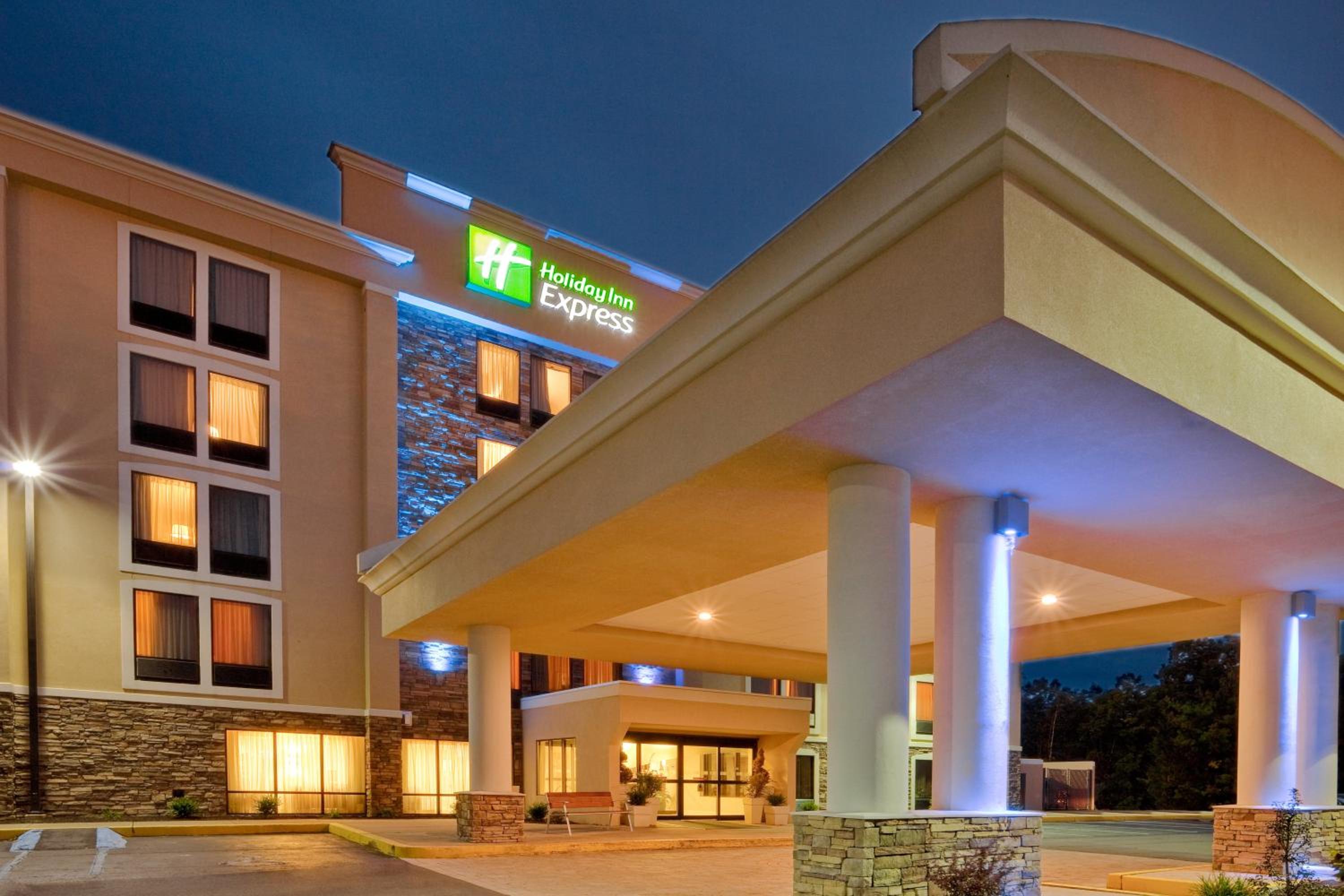 Wilkes-Barre Vacations - Holiday Inn Express Wilkes Barre East, an IHG Hotel - Property Image 1