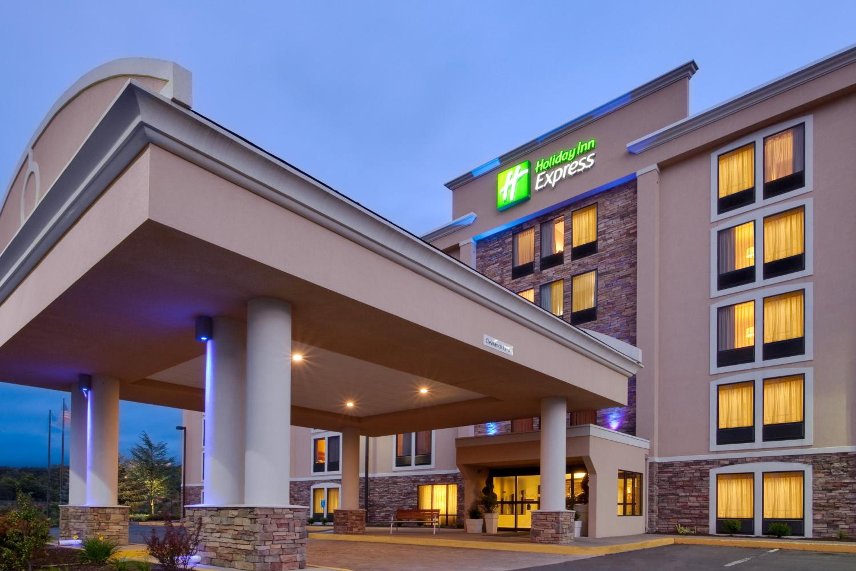 Wilkes-Barre Vacations - Holiday Inn Express Wilkes Barre East, an IHG Hotel - Property Image 13