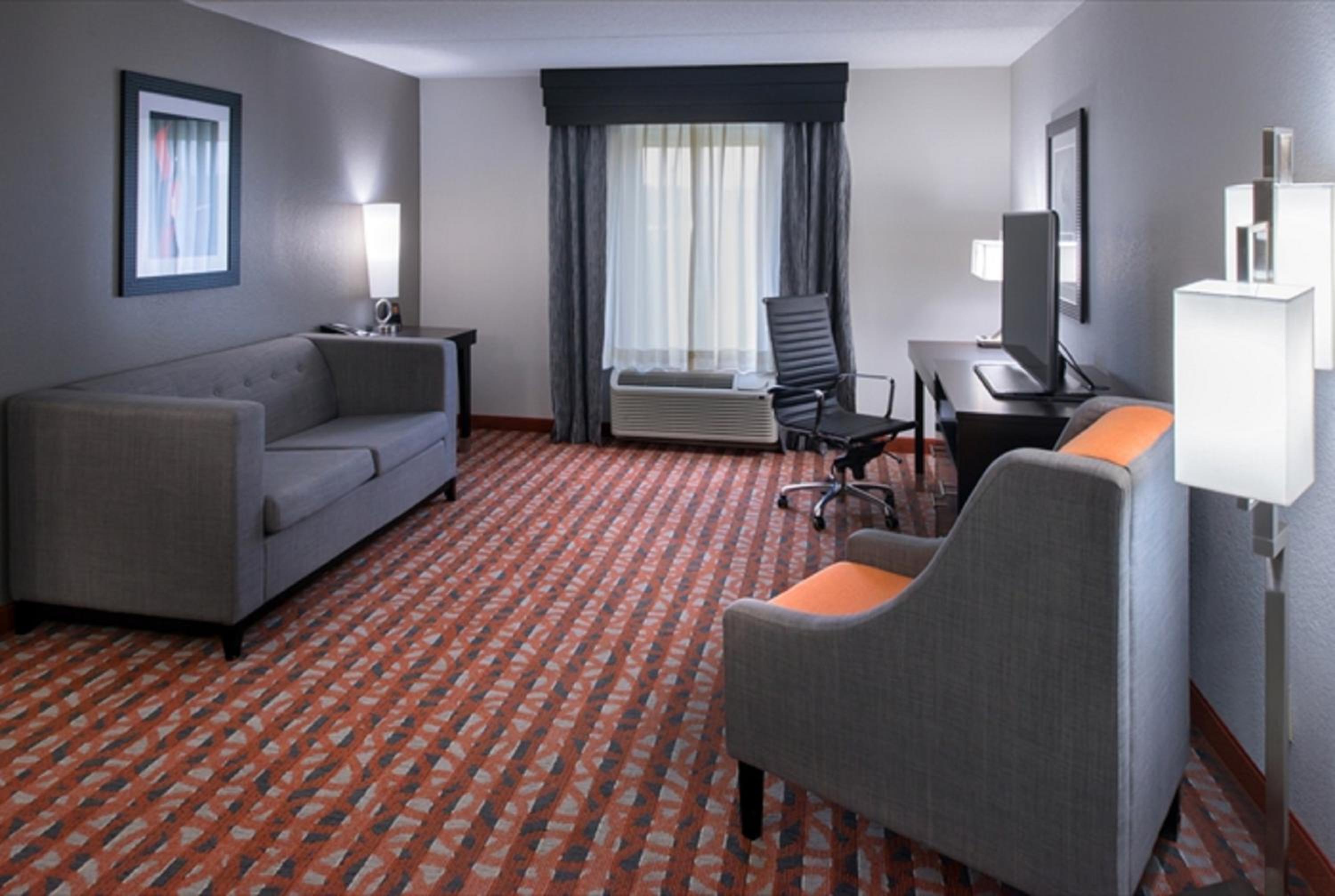 Holiday Inn Express Suites Nashville Southeast - Antioch, an IHG Hotel - Property Image 1