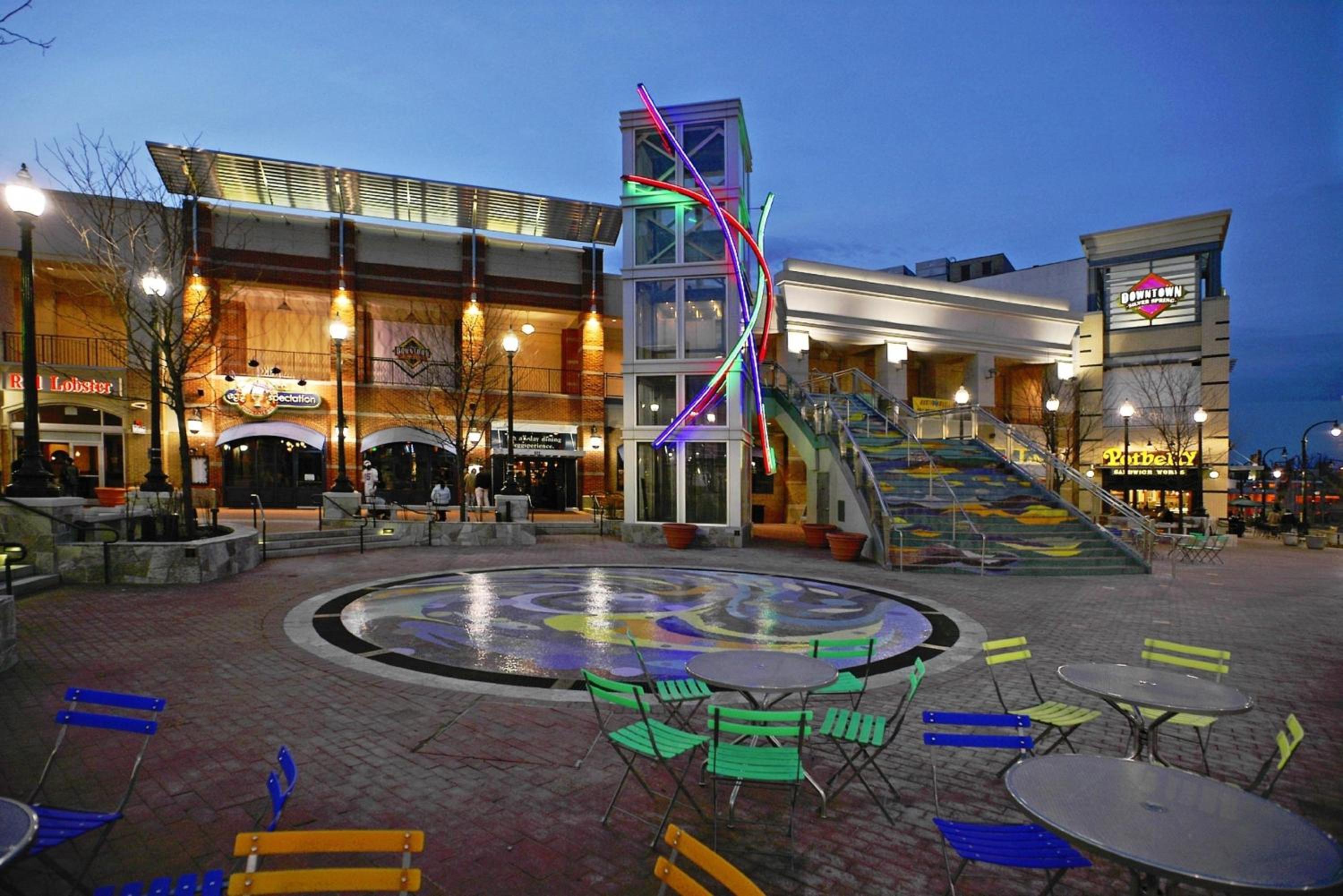 Washington DC Vacations - Holiday Inn Express Washington DC Silver Spring, an IHG Hotel - Property Image 2