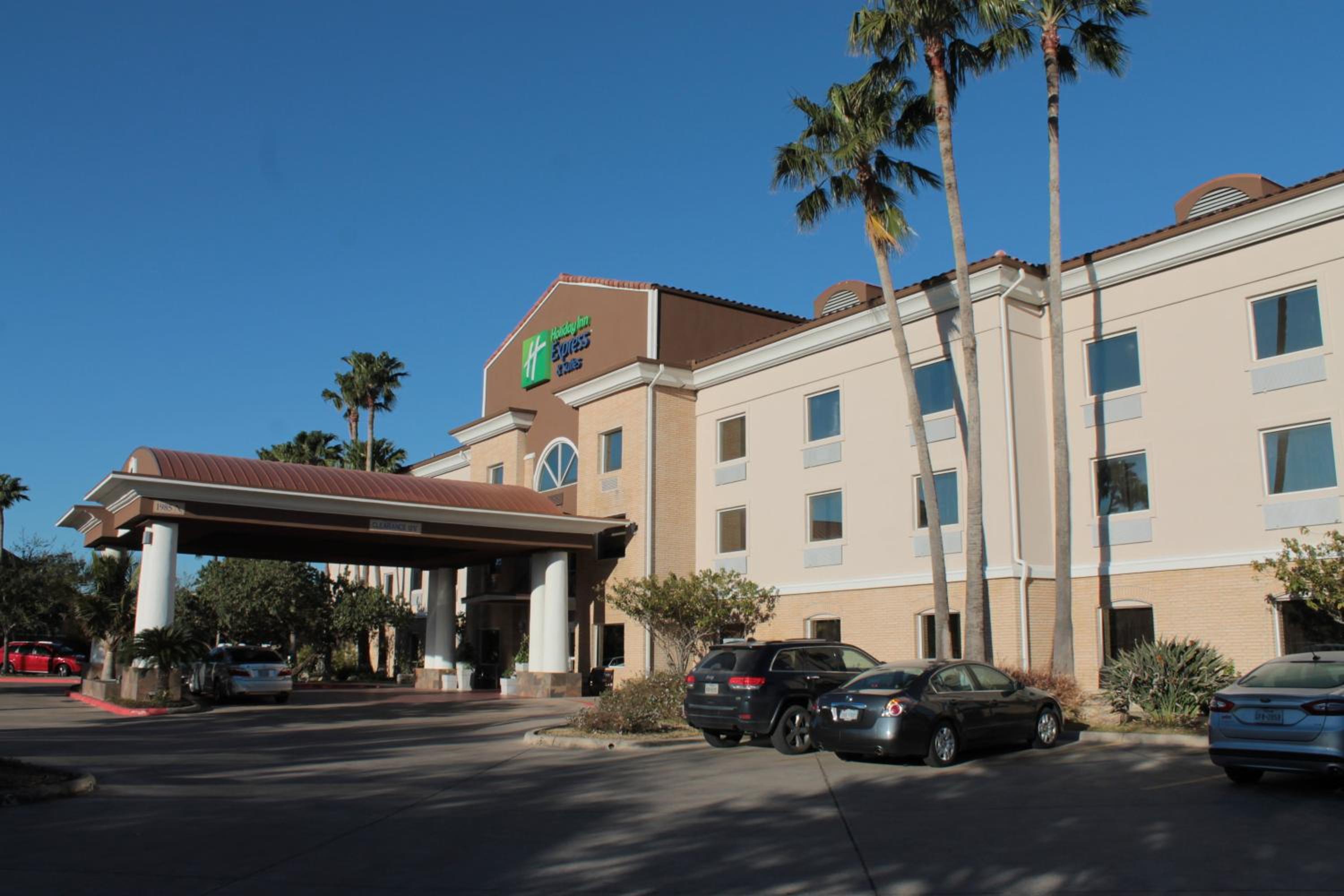 Hotel Holiday Inn Express & Suites Brownsville By Ihg