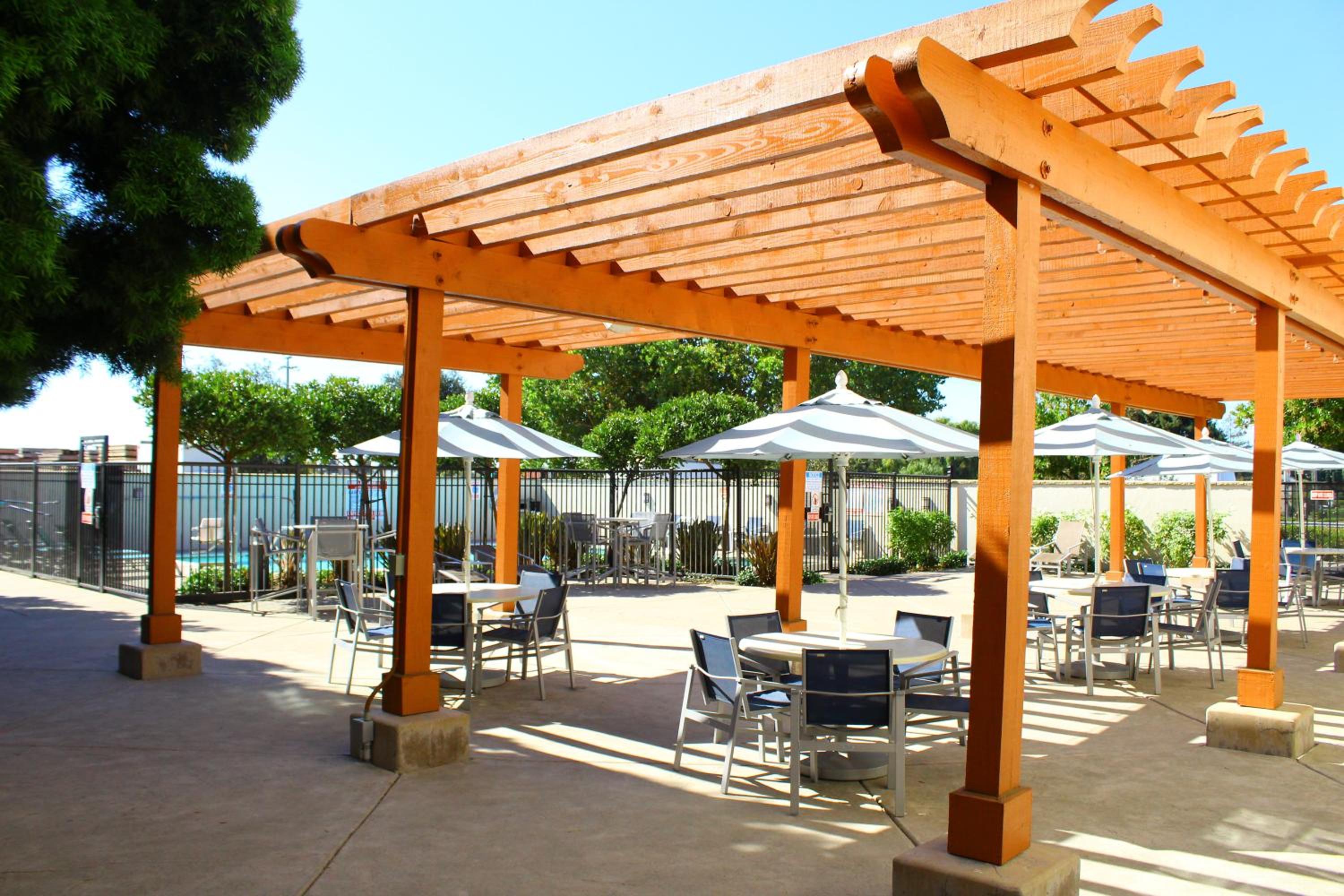 Holiday Inn Express Hotel Suites Napa Valley-American Canyon, an IHG Hotel - Property Image 31