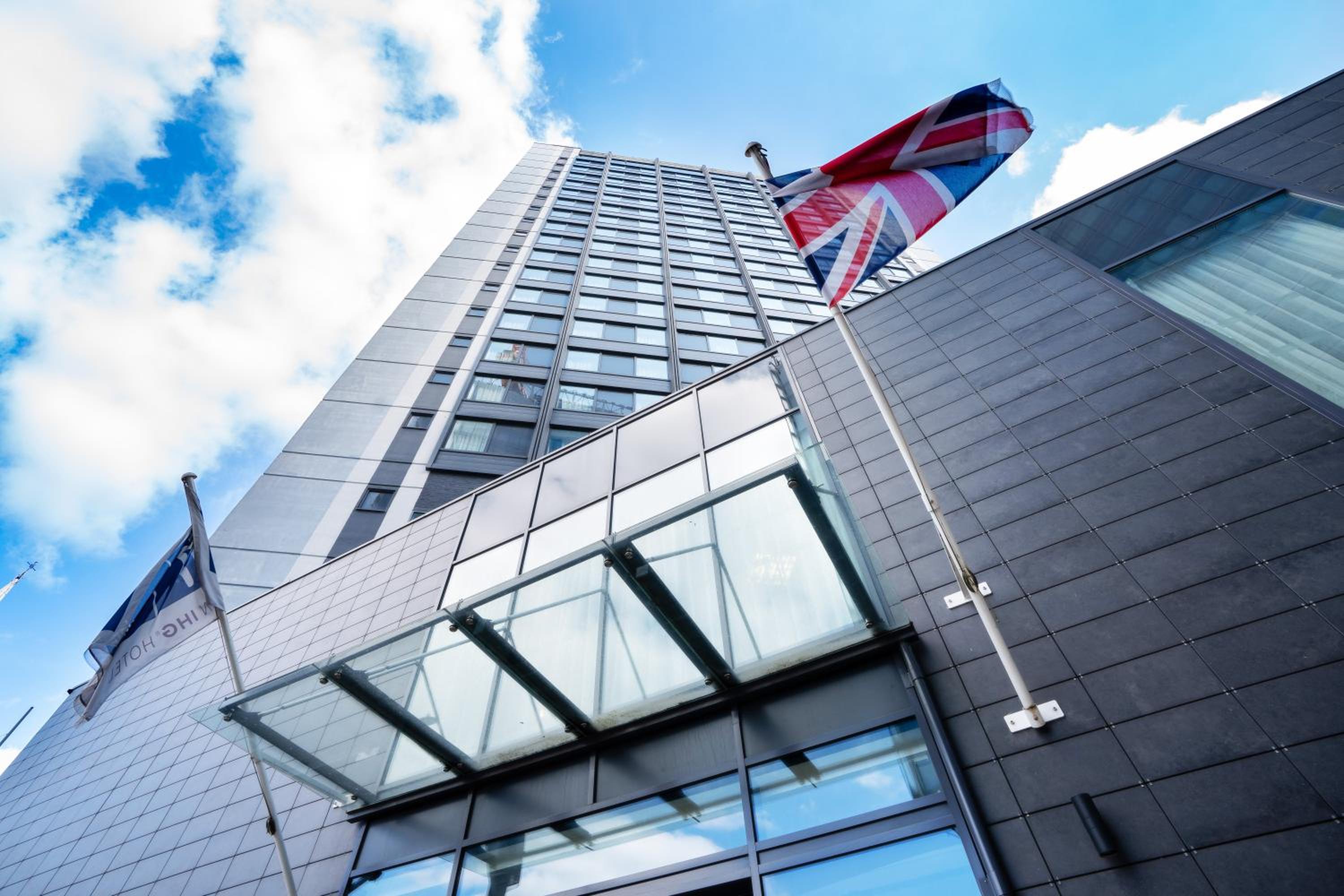 Hotel Holiday Inn Express Birmingham - Snow Hill, an IHG Hotel - Image 1