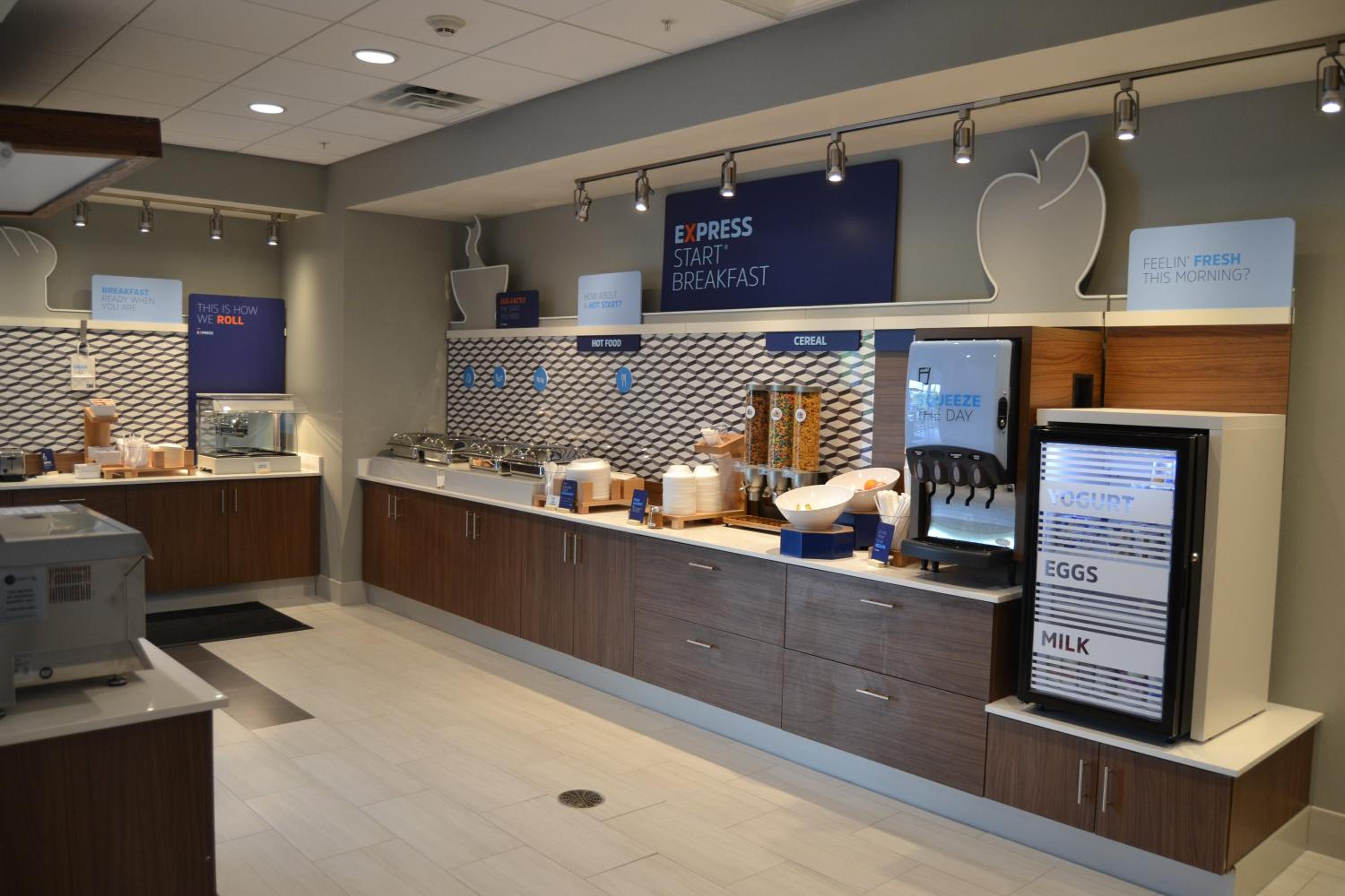 Holiday Inn Express  Suites Goodlettsville N - Nashville, an IHG Hotel - Property Image 6