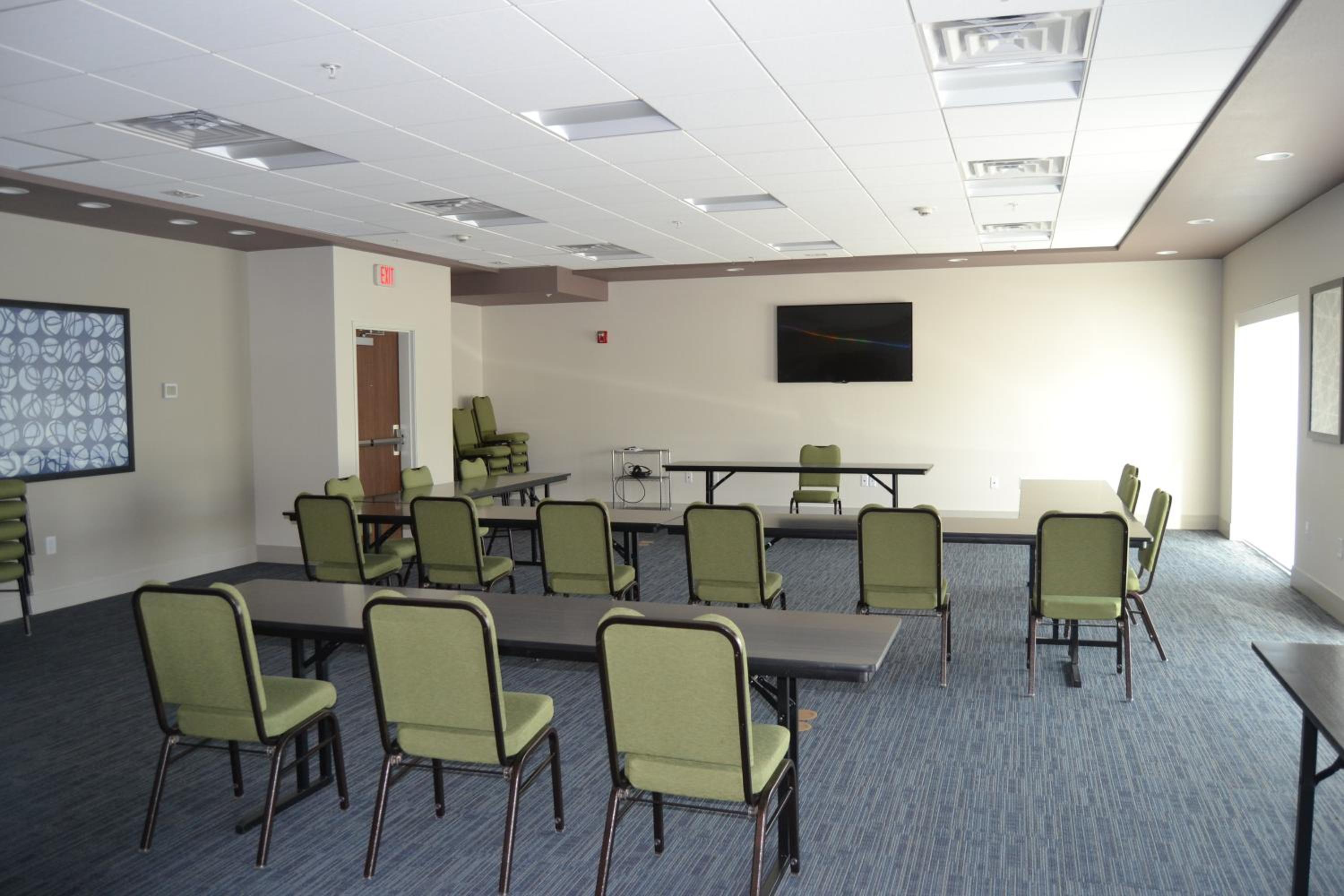 Holiday Inn Express  Suites Goodlettsville N - Nashville, an IHG Hotel - Property Image 4