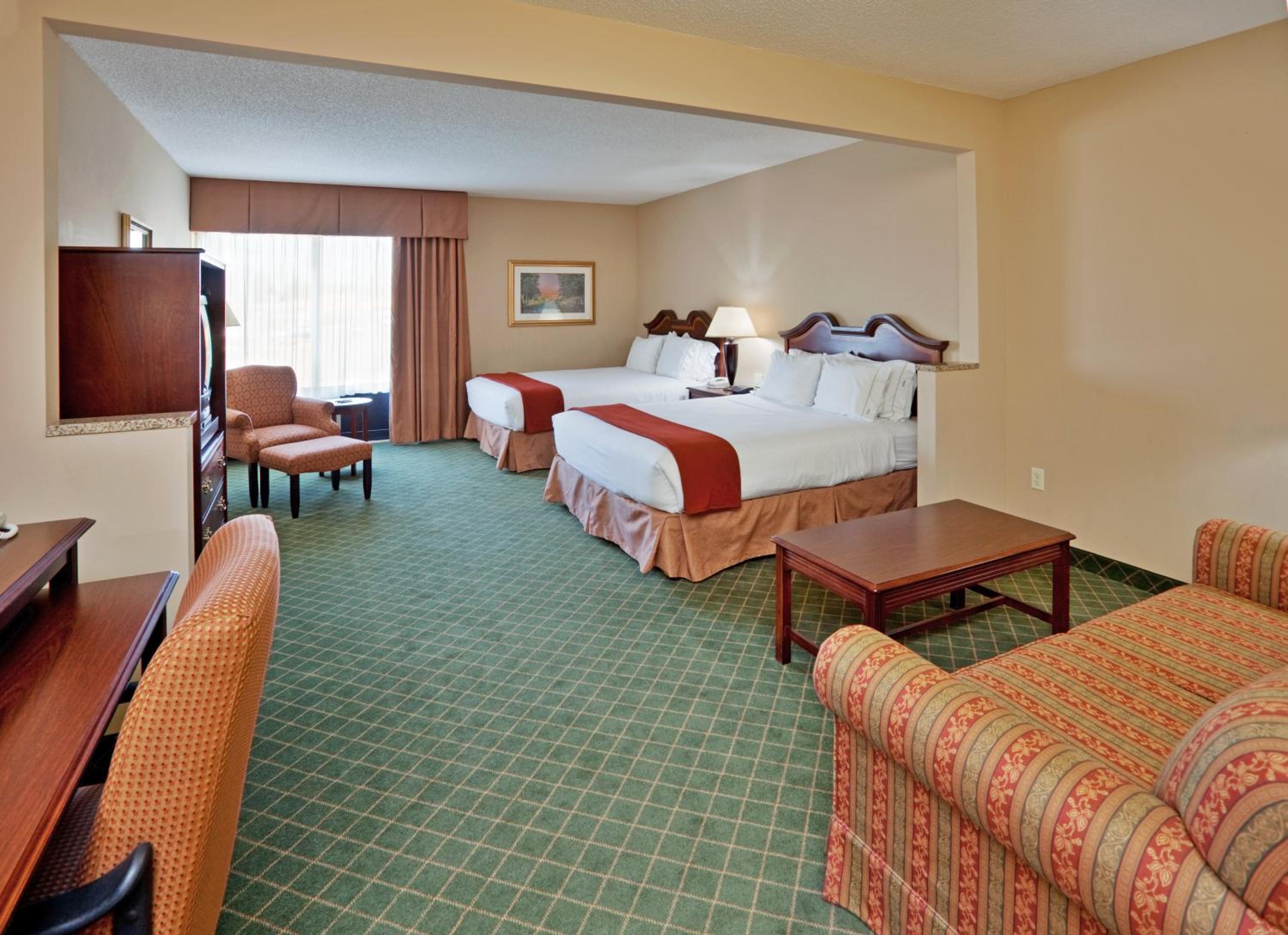 Cape Girardeau Vacations - Holiday Inn Express Hotel  Suites Cape Girardeau I-55, an IHG Hotel - Property Image 5