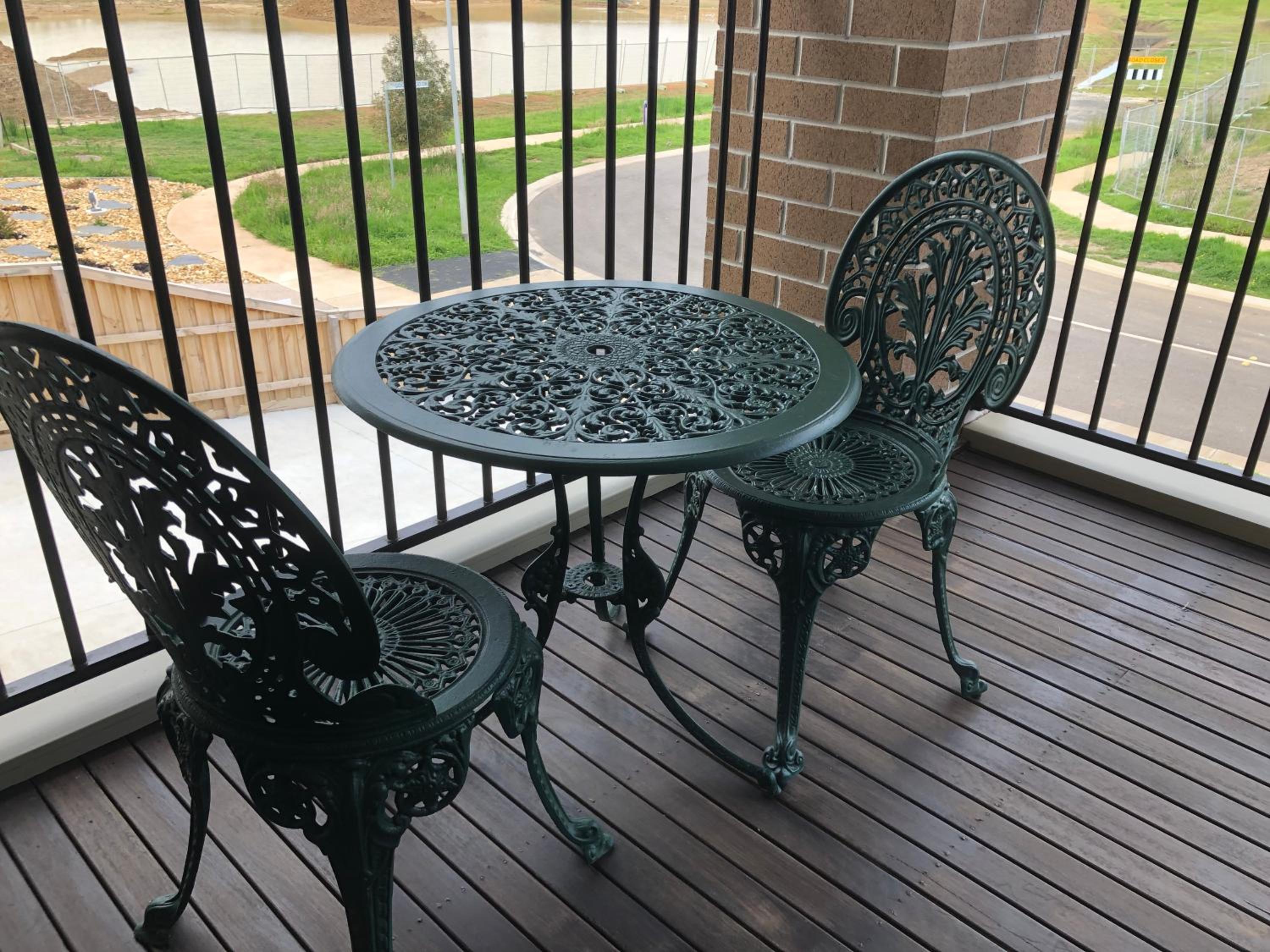 Seabreeze Haven -Wifi, Netflix, pet friendly beach house