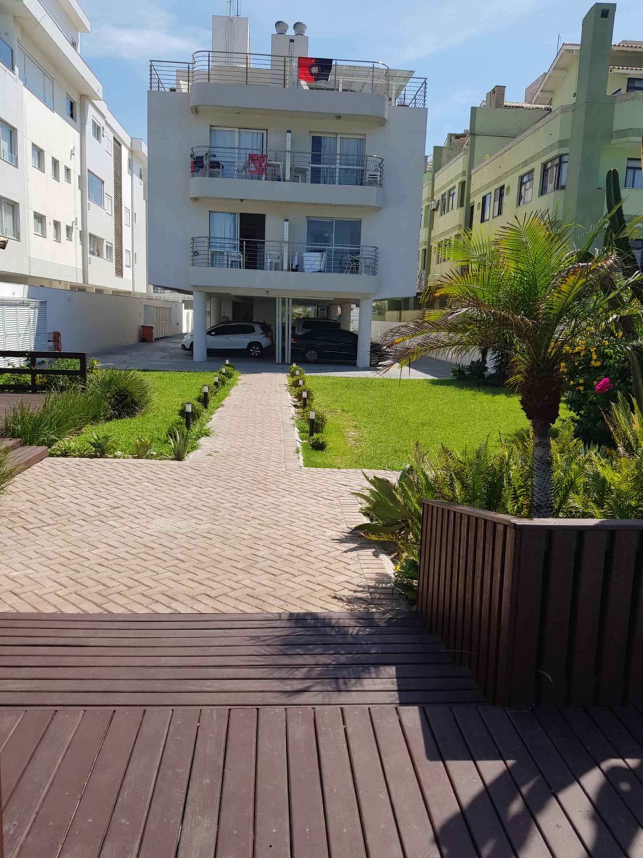 APTO203-IDP -NA AREIA DA PRAIA