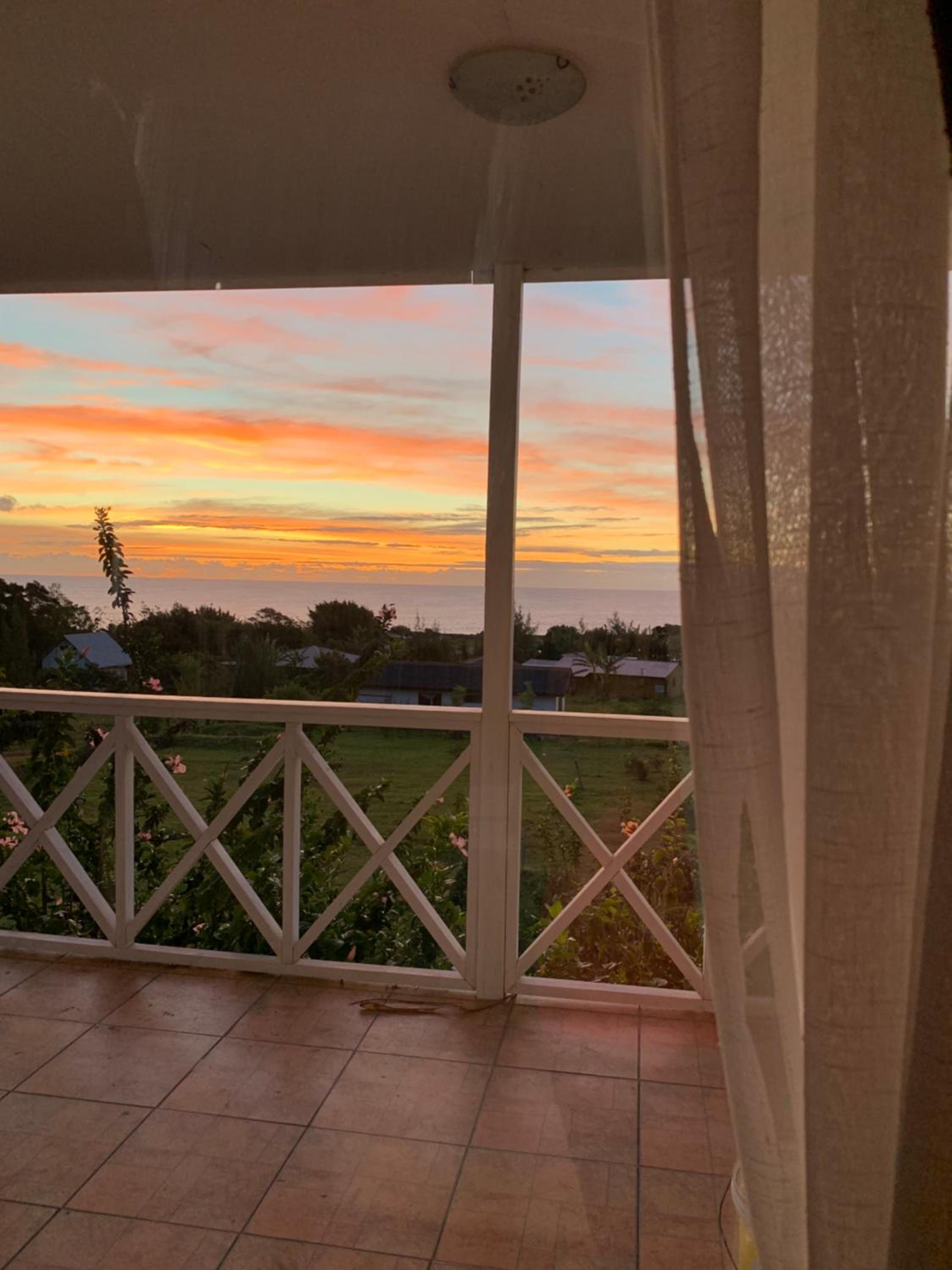 Teanehi Bed & Breakfast