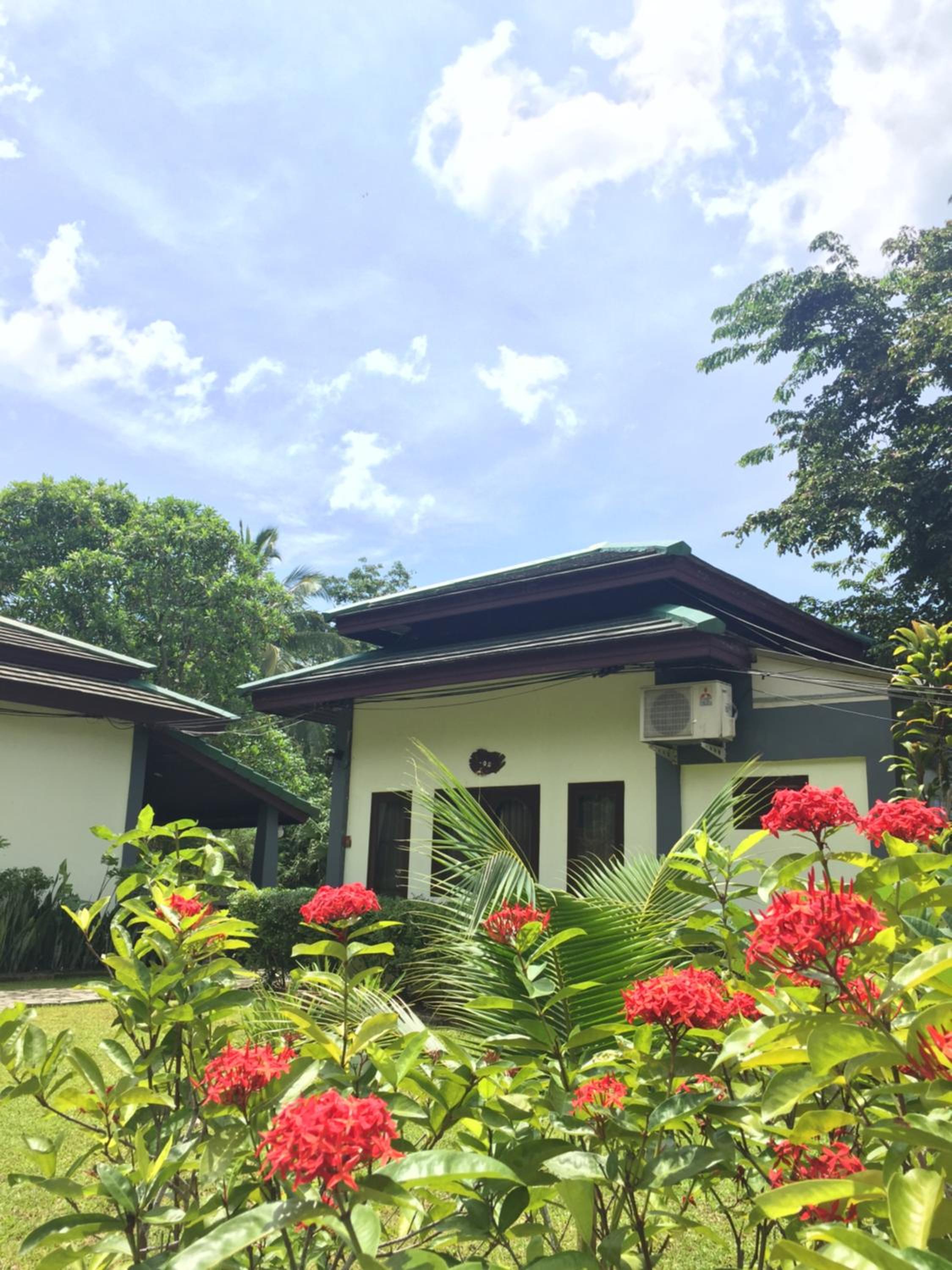 Khaolak Hillside Villa