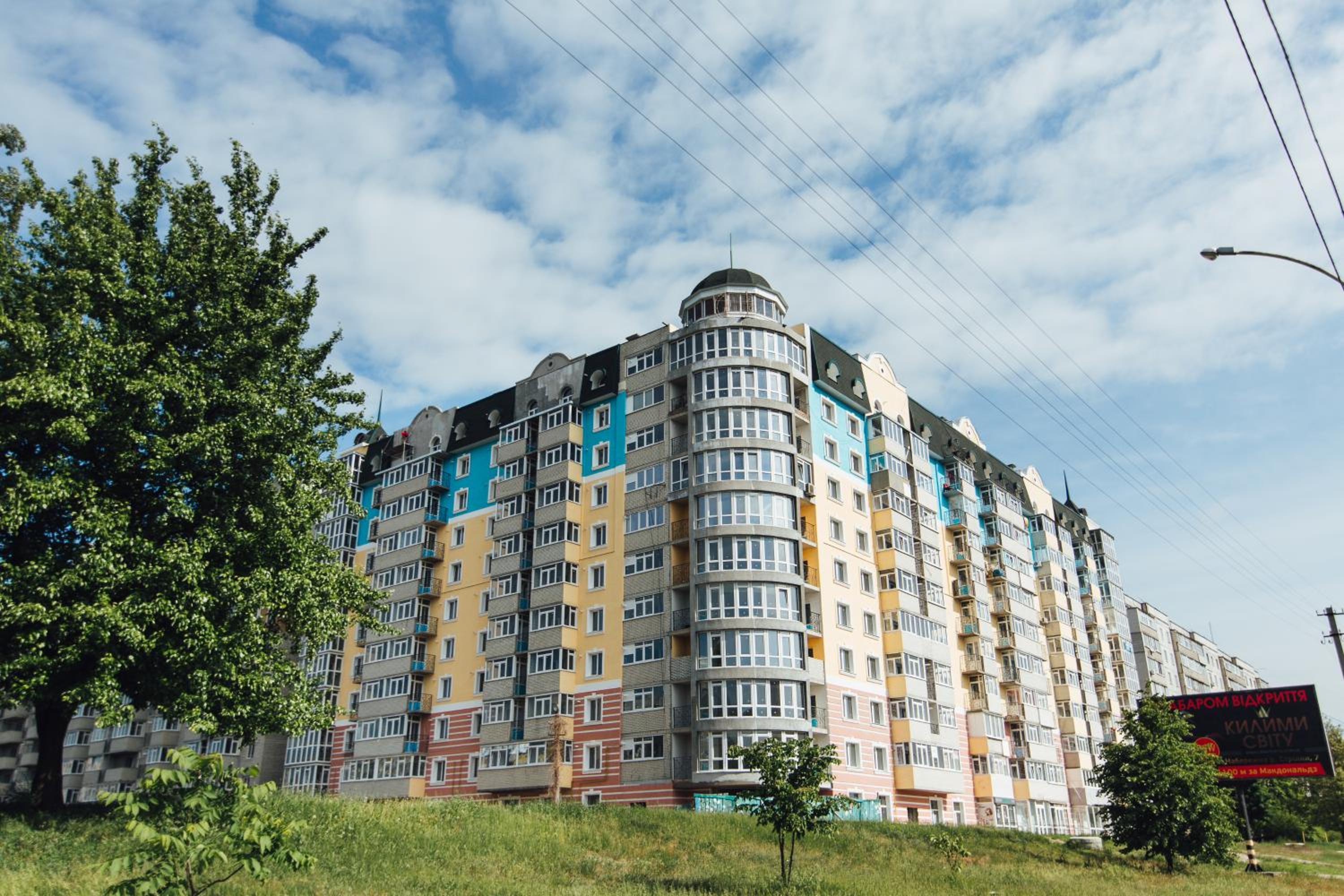 Luxury apart-hotel near Lavina New Building 7 floor view 3