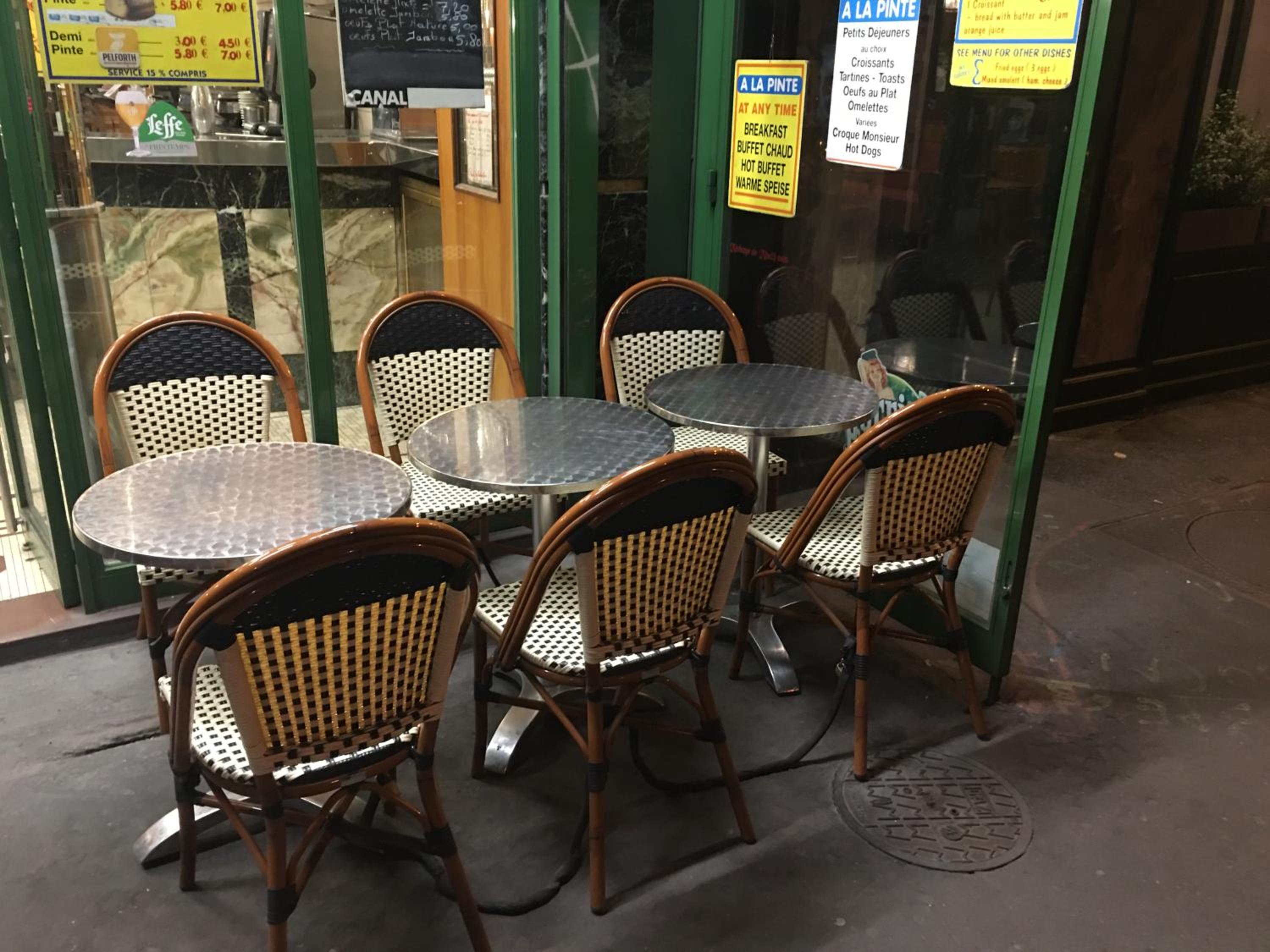 restaurant