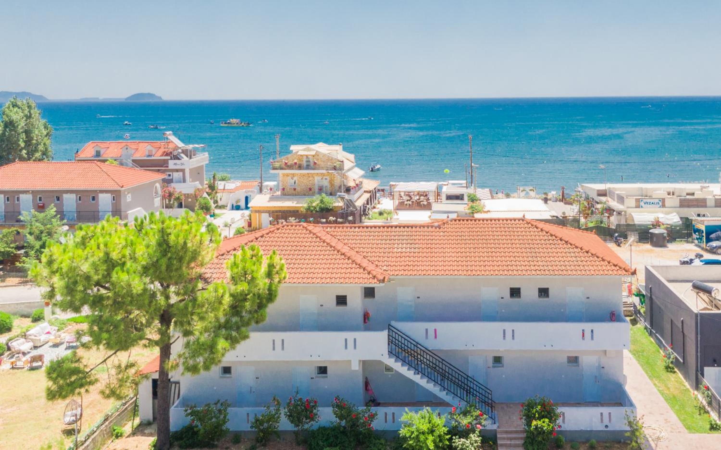 Laganas Vacations - Stathis Studios II with Sea View - Property Image 5