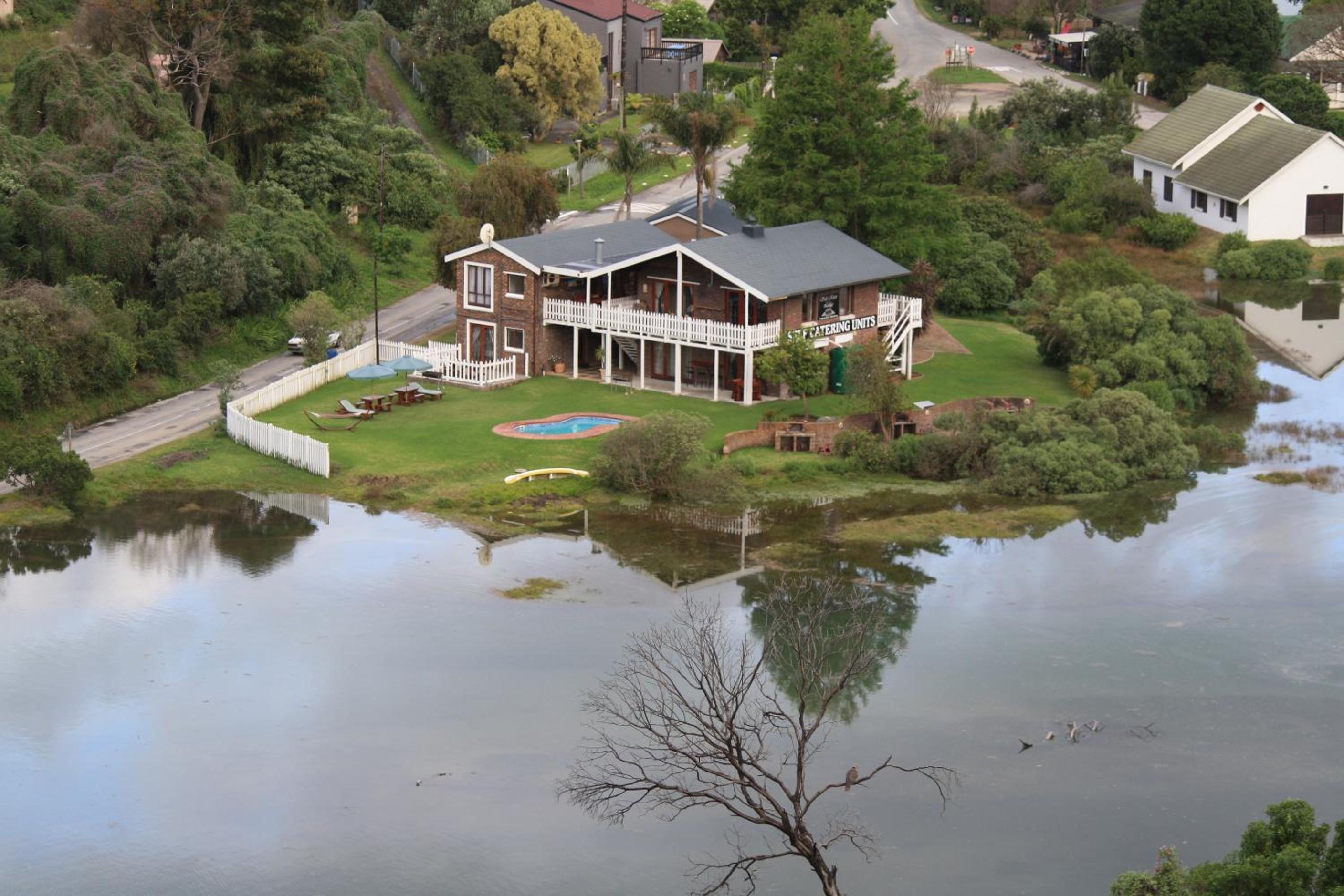 Salt River Lodge