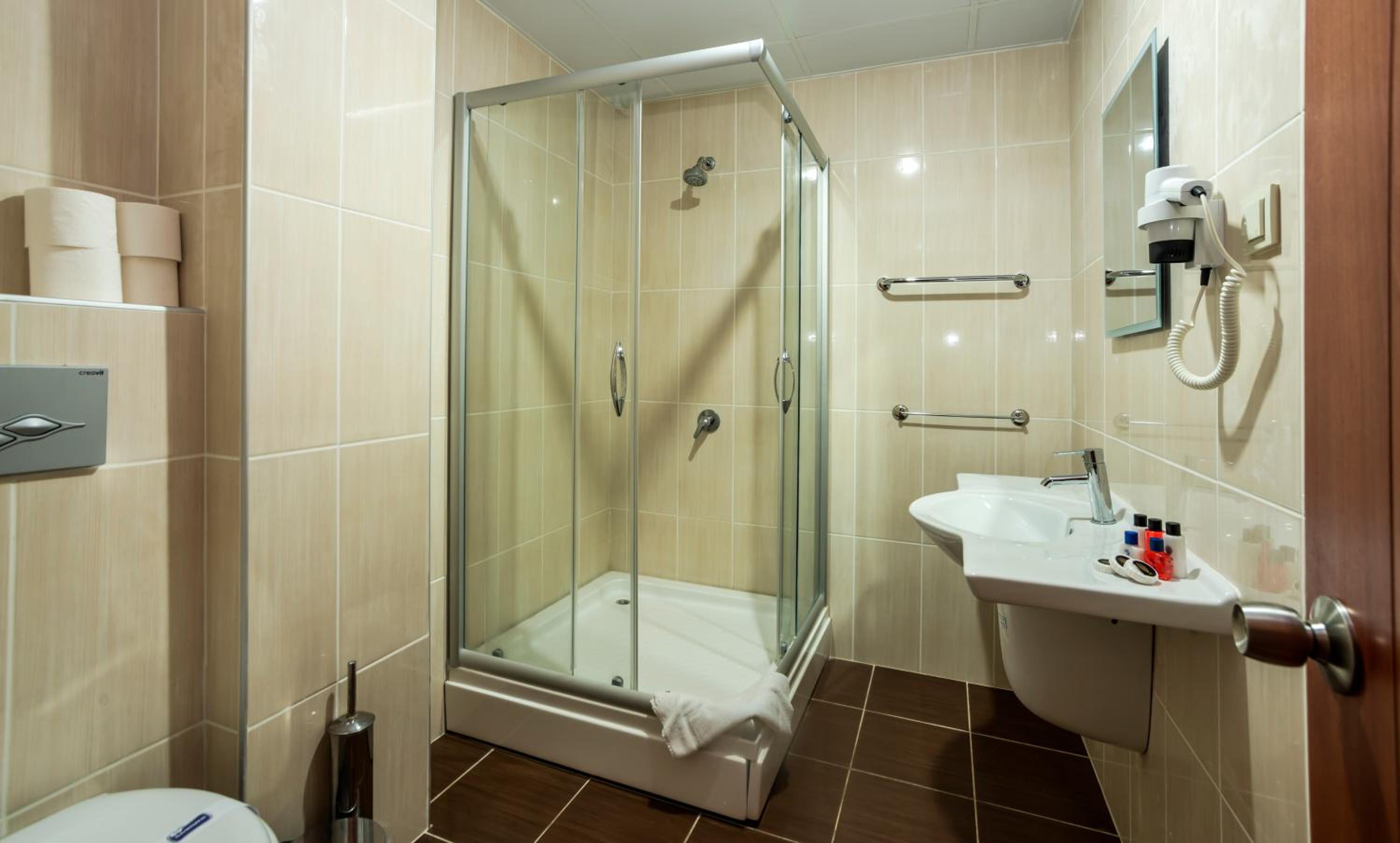 Santa Marina Hotel - Image 12