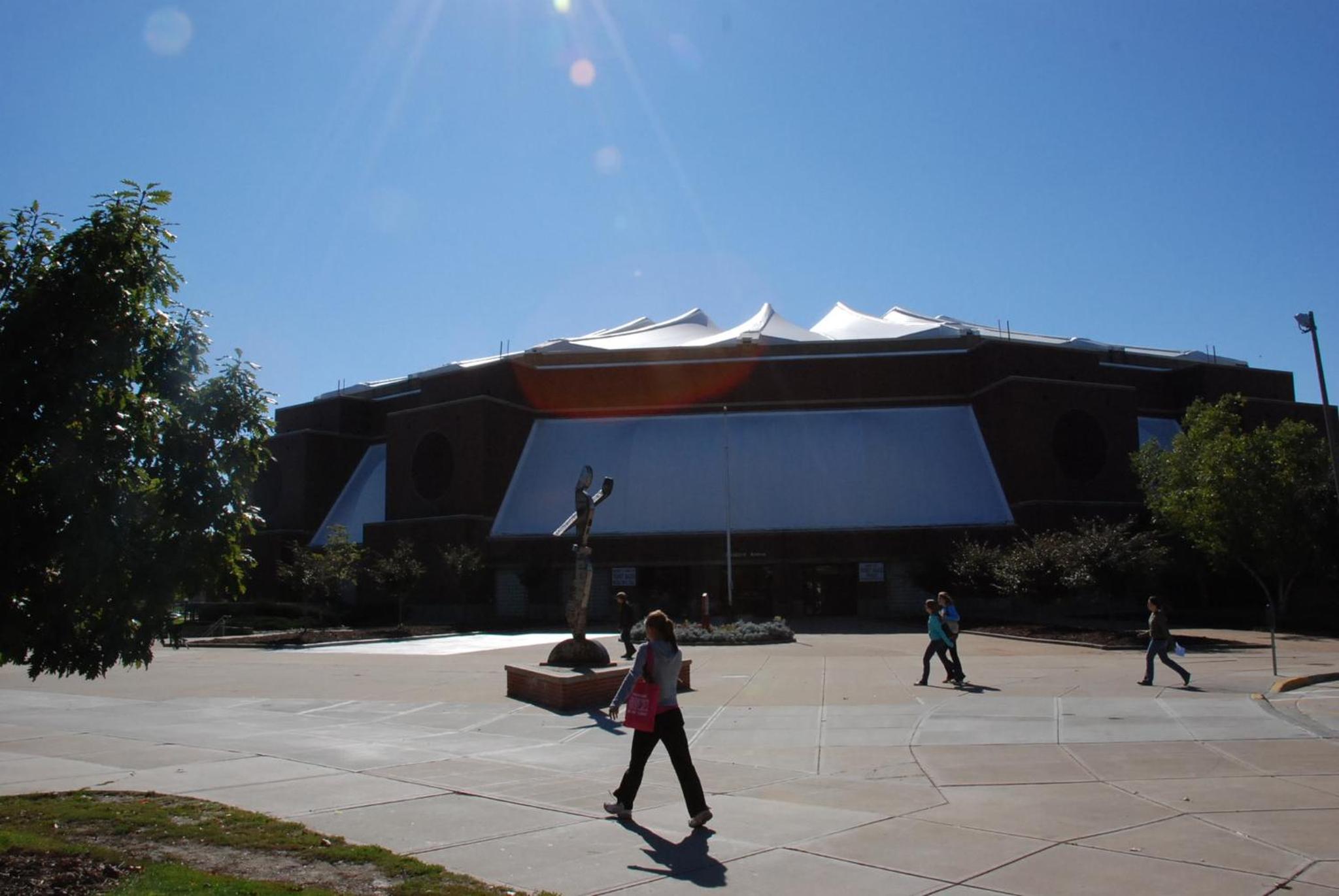 Bloomington Vacations - Holiday Inn Express Hotel  Suites Bloomington-Normal University Area, an IHG Hotel - Property Image 19