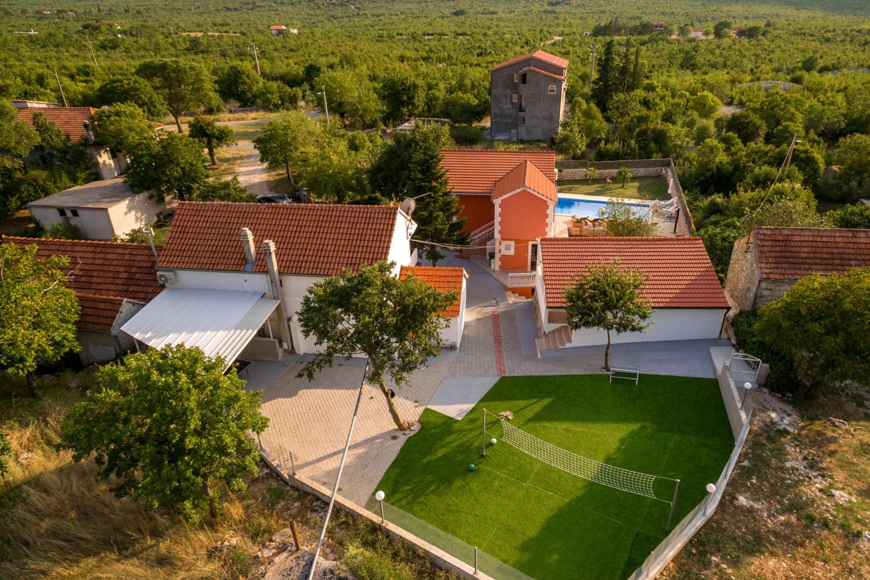 Villa POQUITO, heated pool - Zagvozd, Makarska region view 5