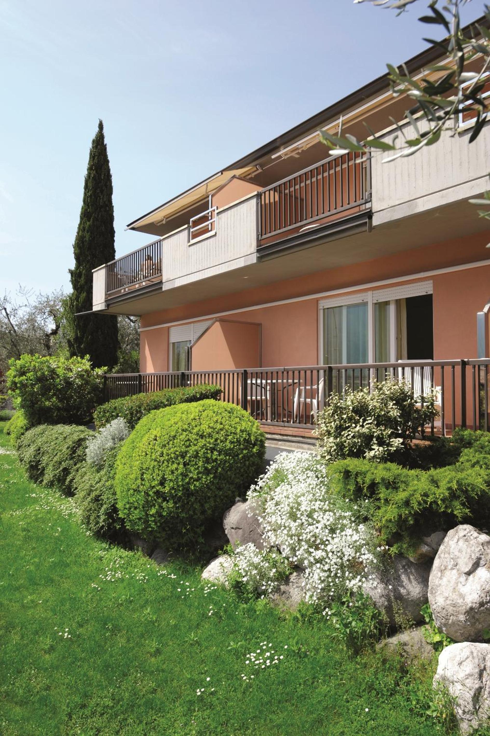 Residence La Madonnina view 3