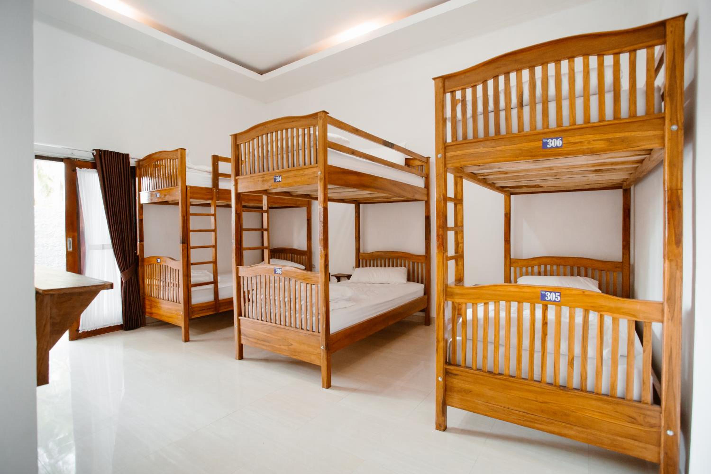 Double'D Hostel