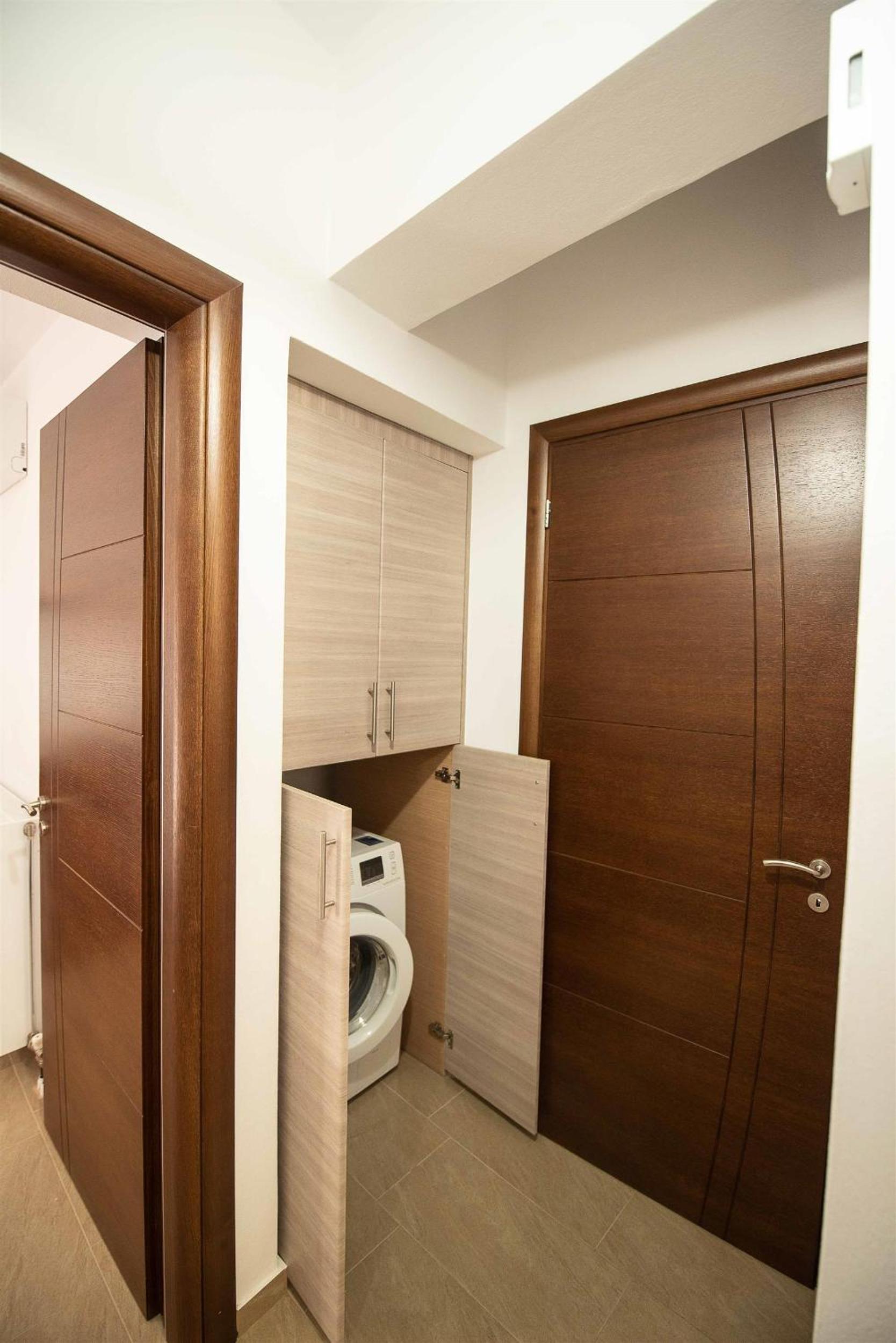 Stefanos Family Apartments view 2