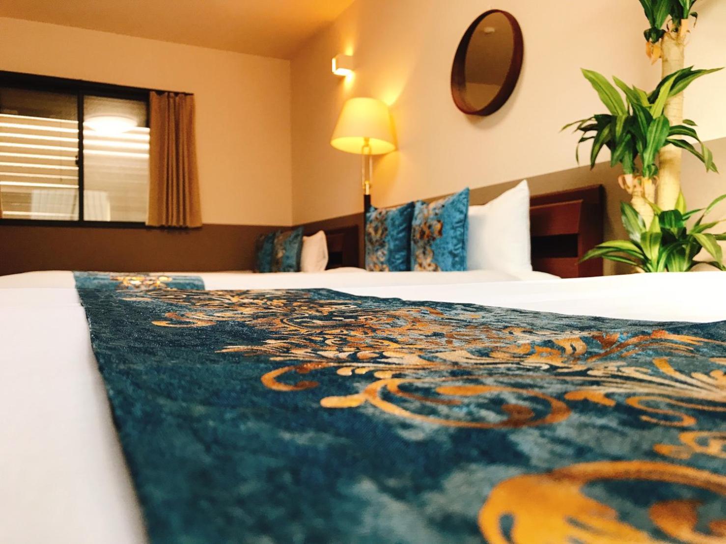 hotel room