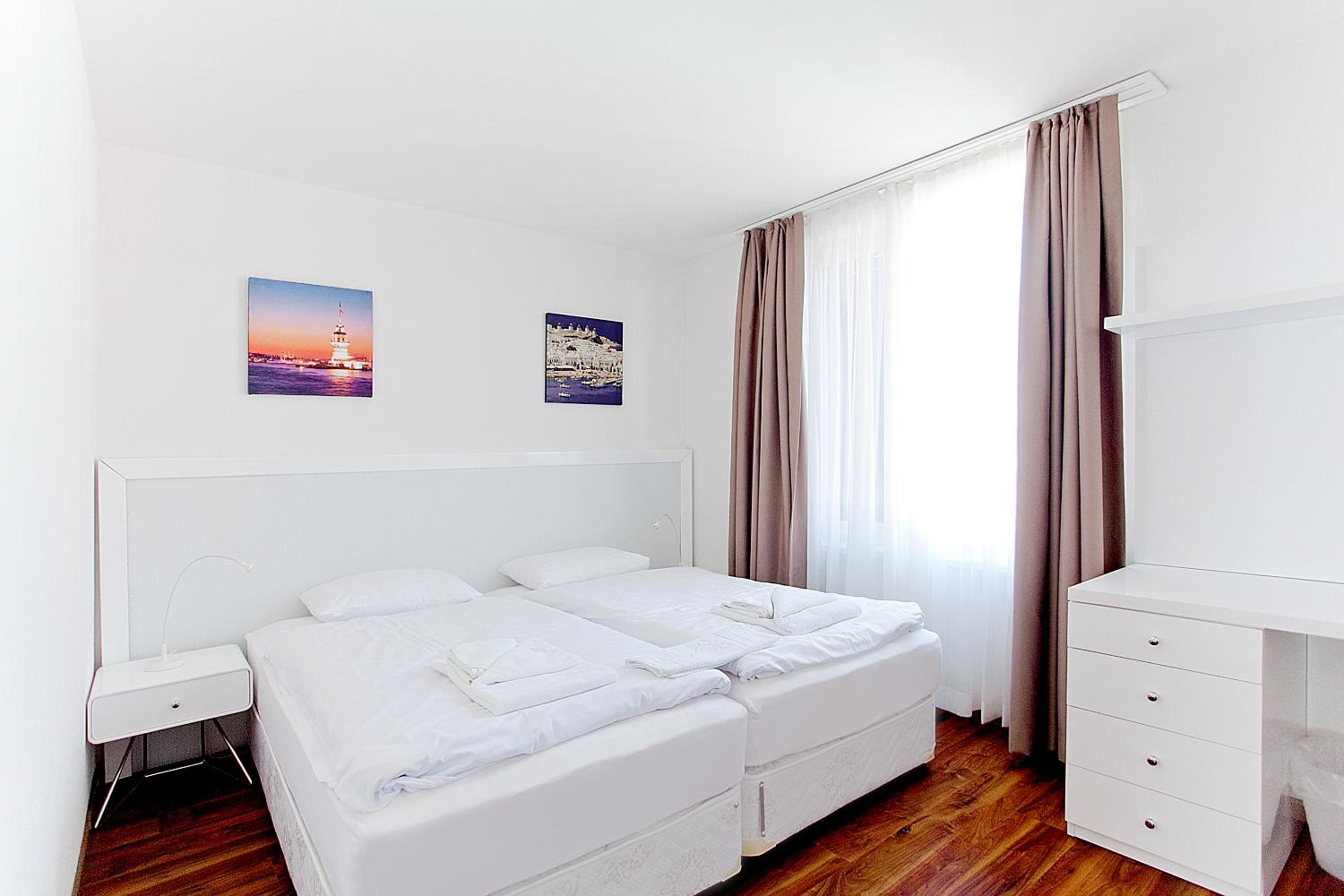 Premium Apartments by Livingdowntown